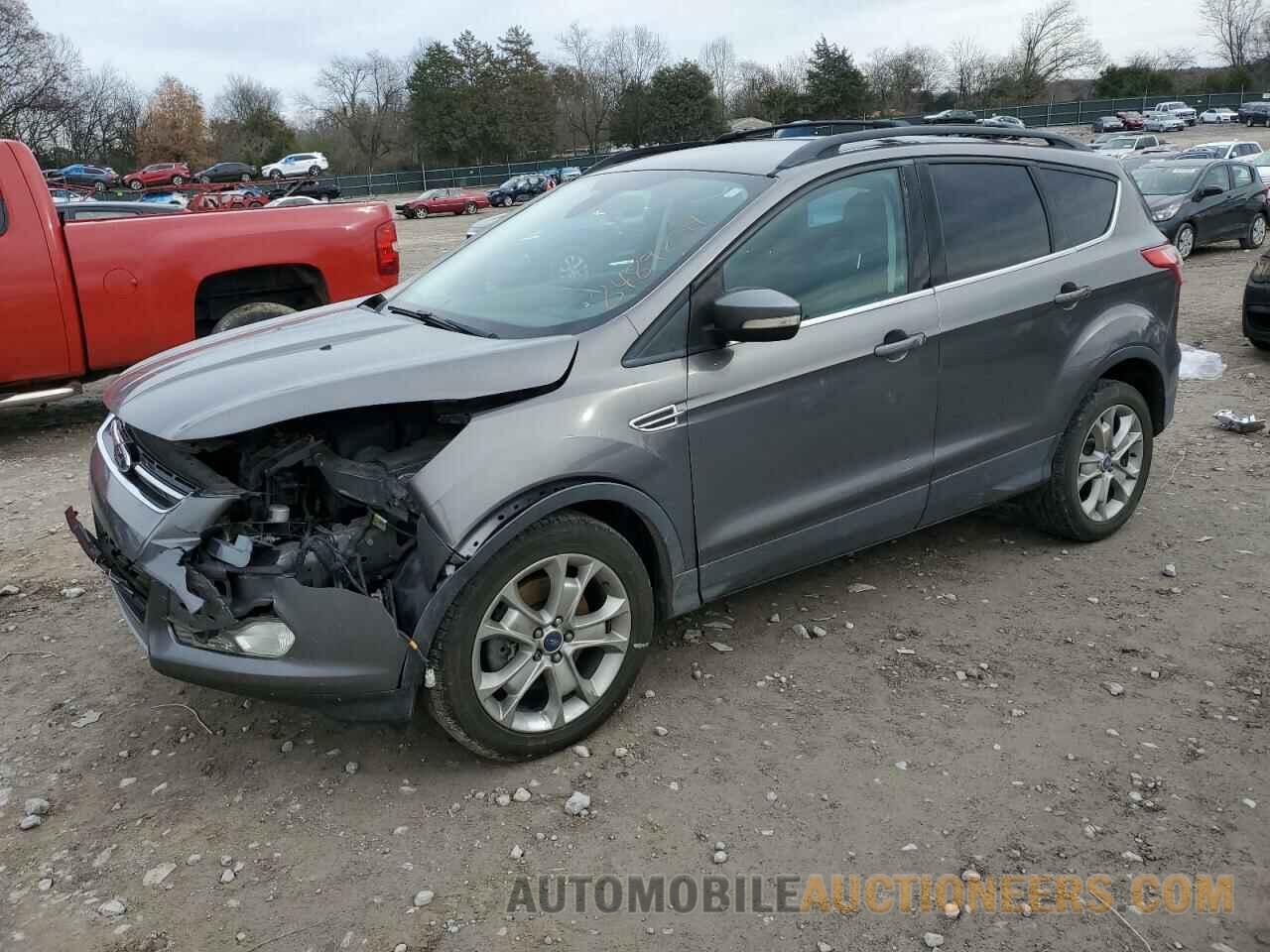 1FMCU0H95DUB22156 FORD ESCAPE 2013