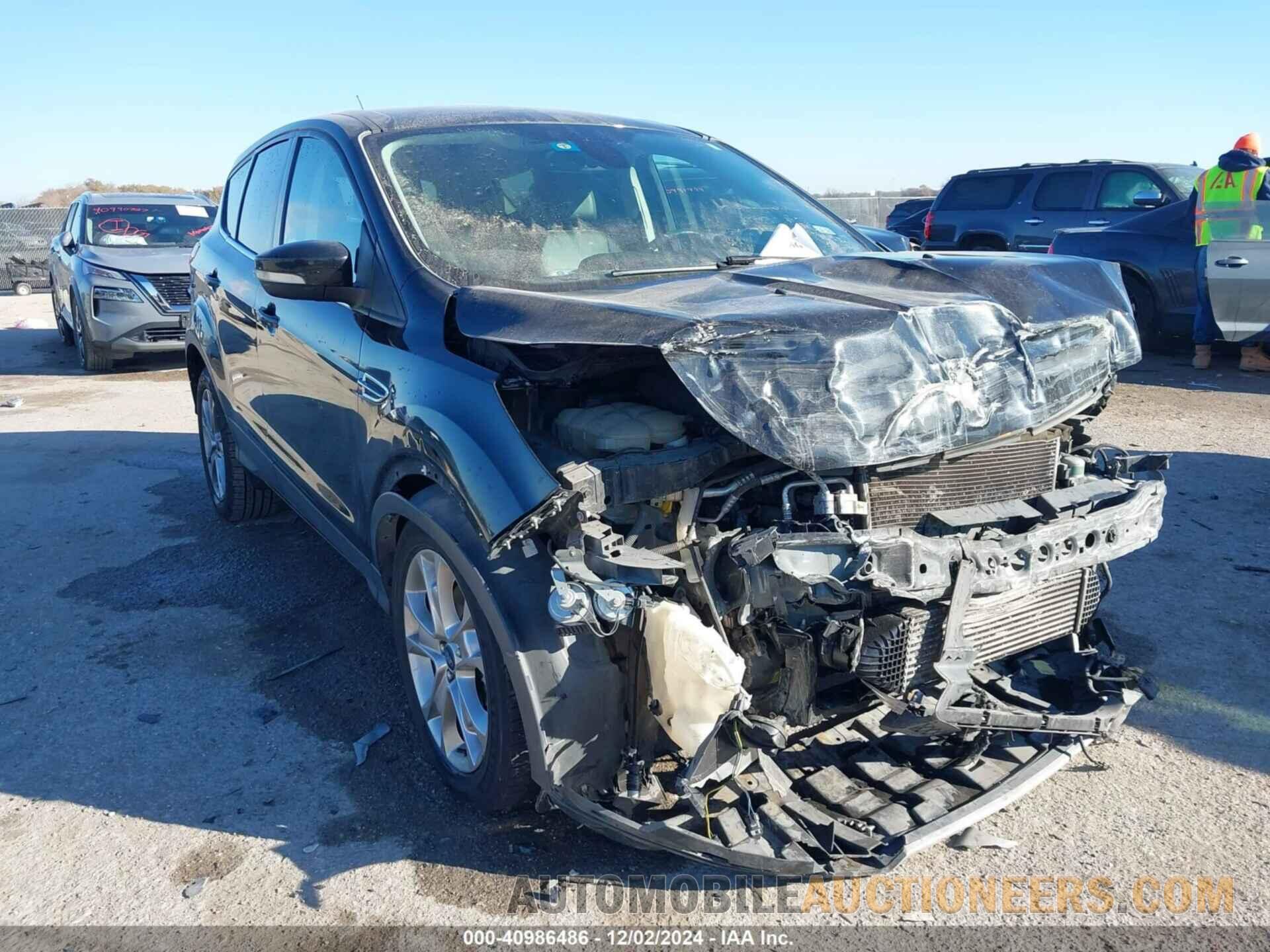 1FMCU0H97DUA29753 FORD ESCAPE 2013