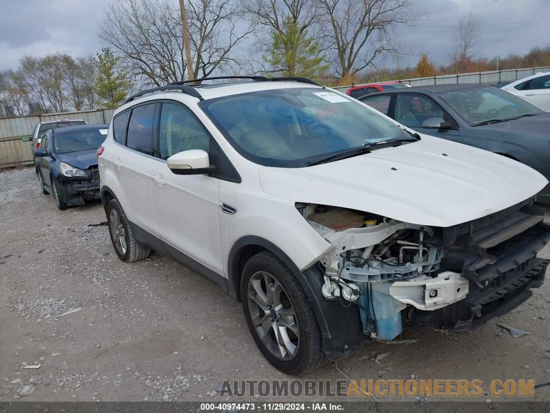 1FMCU0H9XDUB20533 FORD ESCAPE 2013