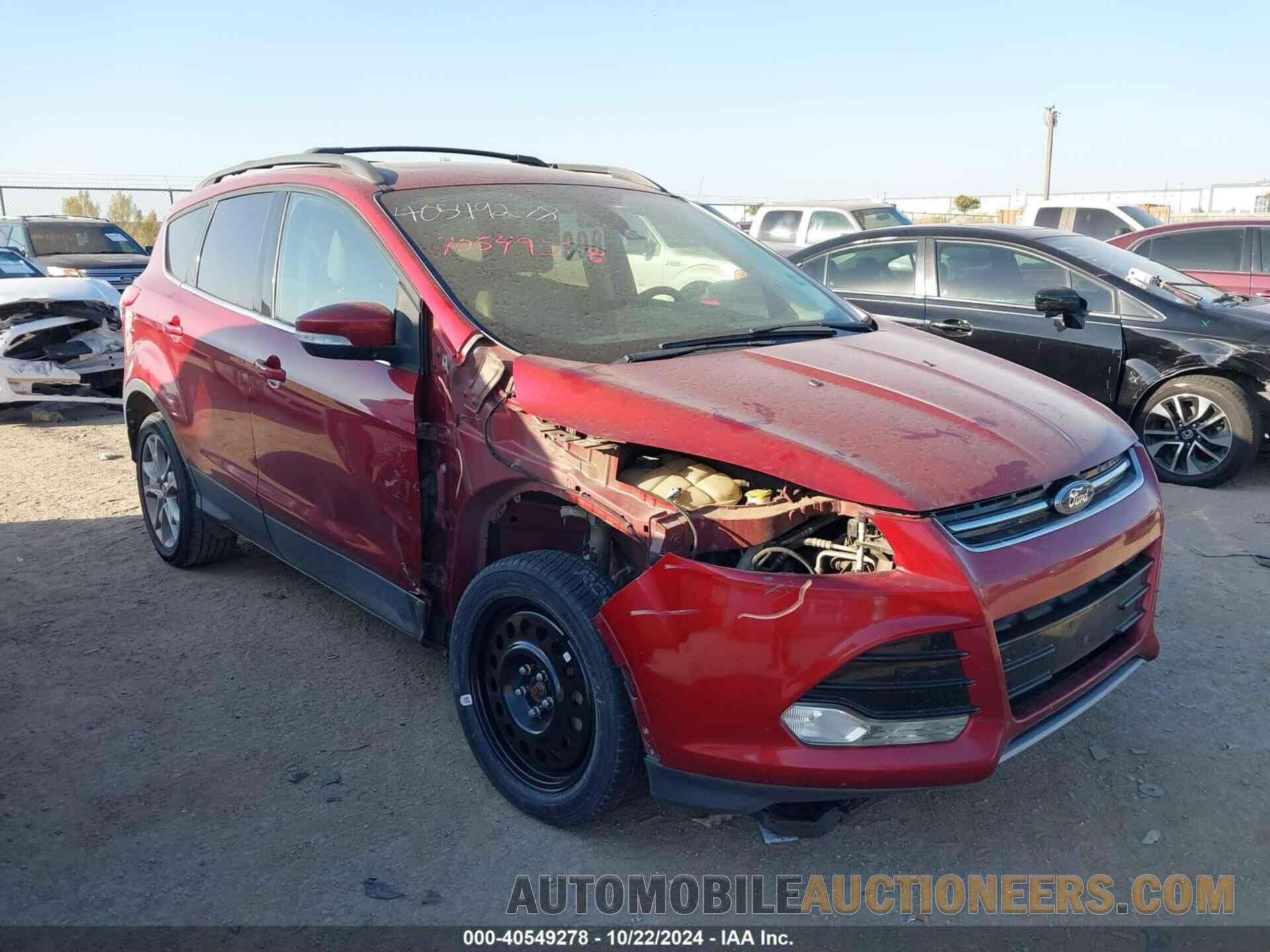 1FMCU0H9XDUB28325 FORD ESCAPE 2013