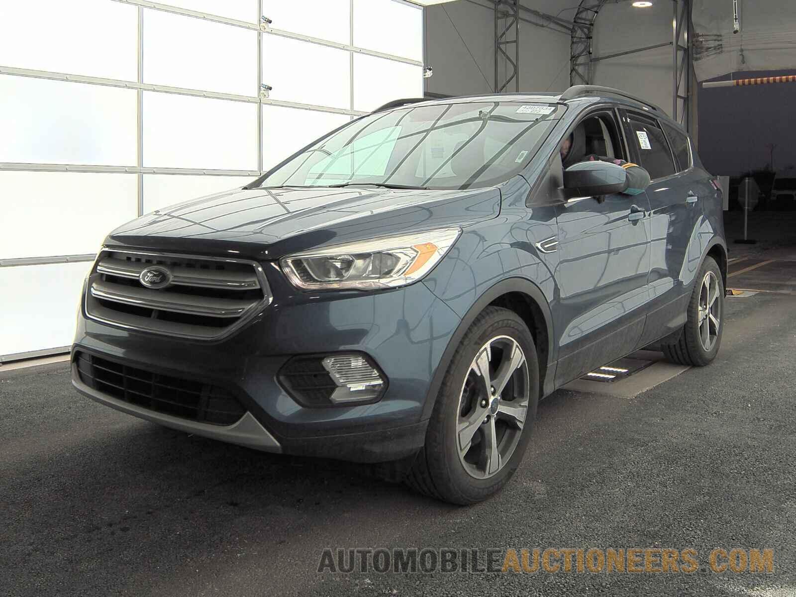 1FMCU0HD0JUA83024 Ford Escape 2018