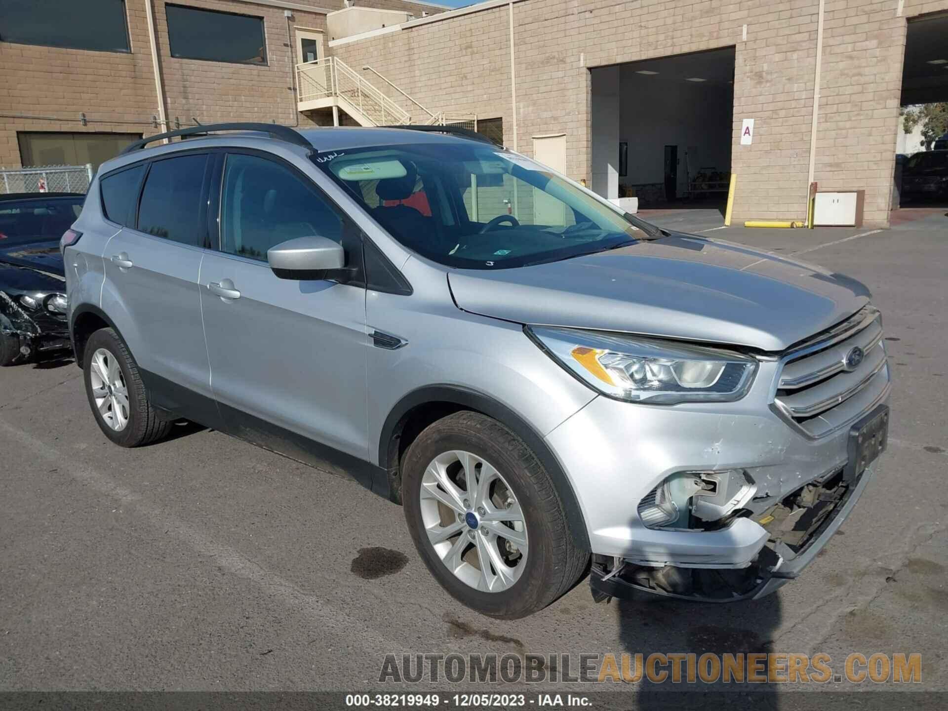 1FMCU0HD0JUB26311 FORD ESCAPE 2018