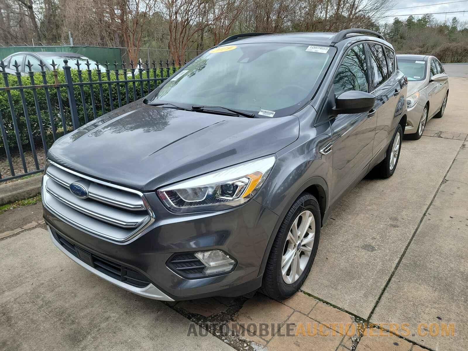 1FMCU0HD0KUB45586 Ford Escape 2019