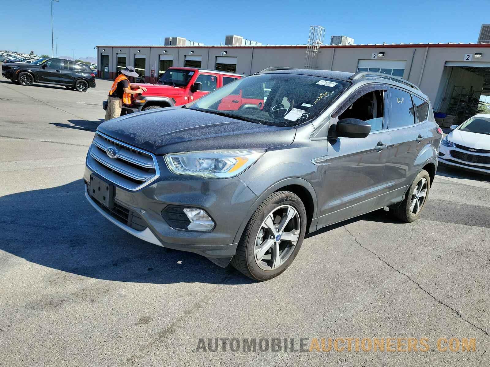 1FMCU0HD1JUA64997 Ford Escape 2018