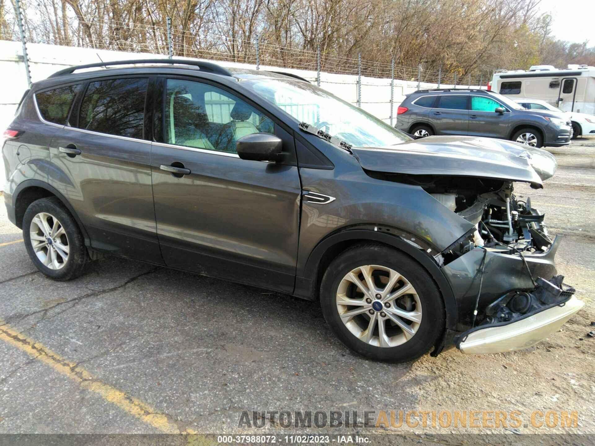 1FMCU0HD1JUA83579 FORD ESCAPE 2018