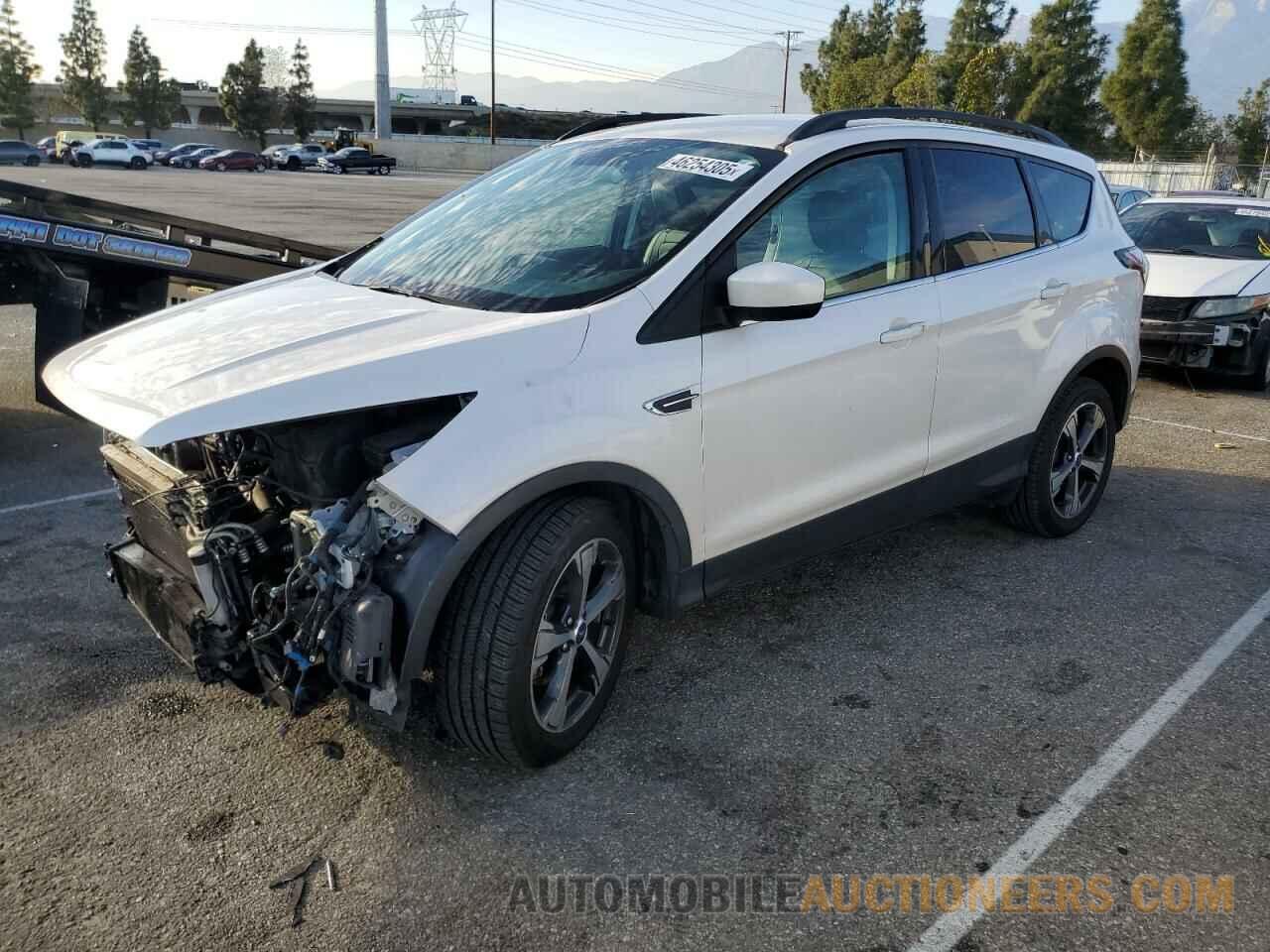 1FMCU0HD1JUA85851 FORD ESCAPE 2018