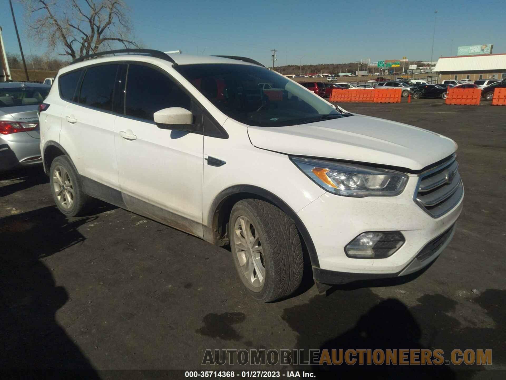 1FMCU0HD2JUD04333 FORD ESCAPE 2018