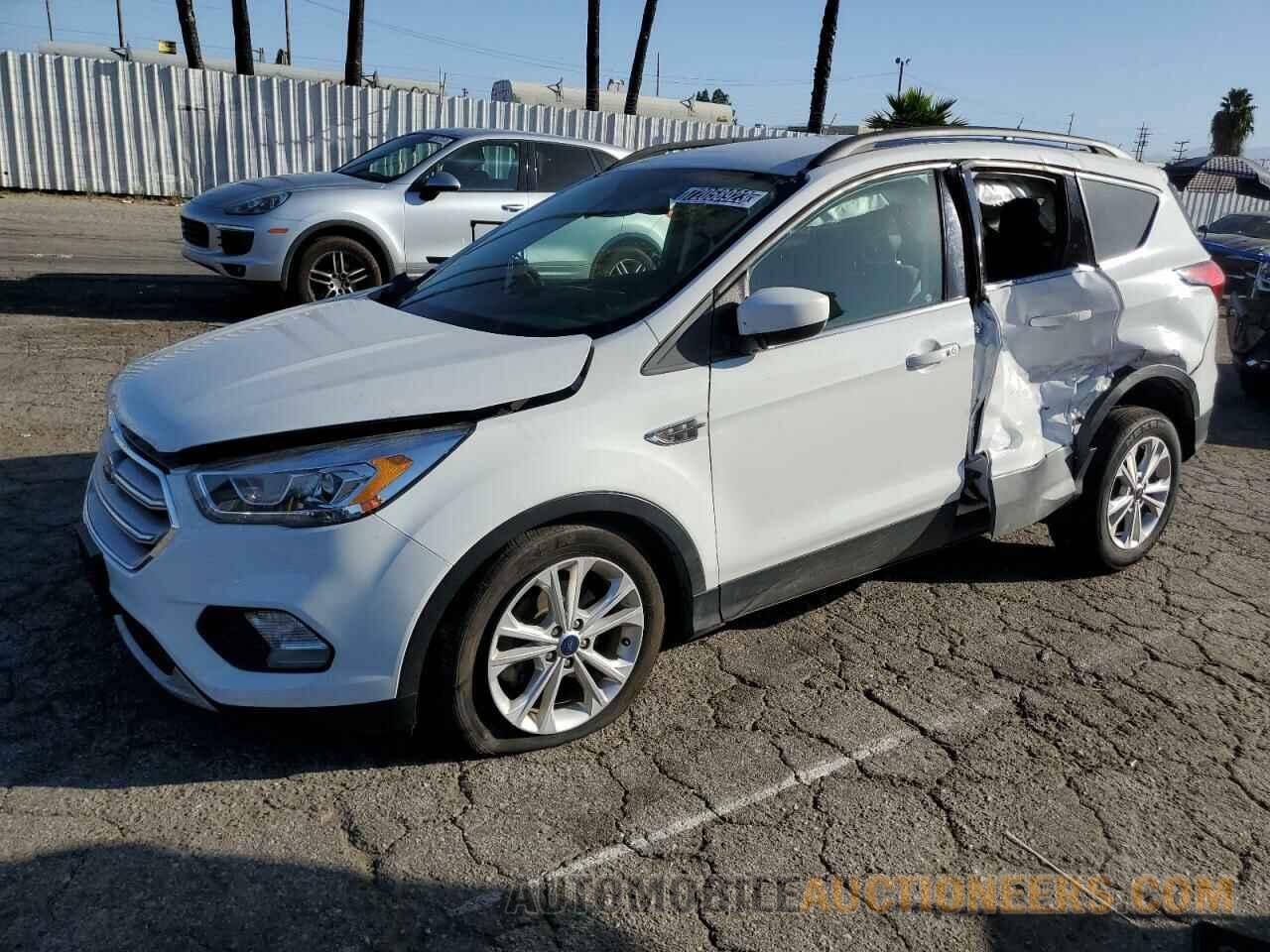 1FMCU0HD4KUA82427 FORD ESCAPE 2019