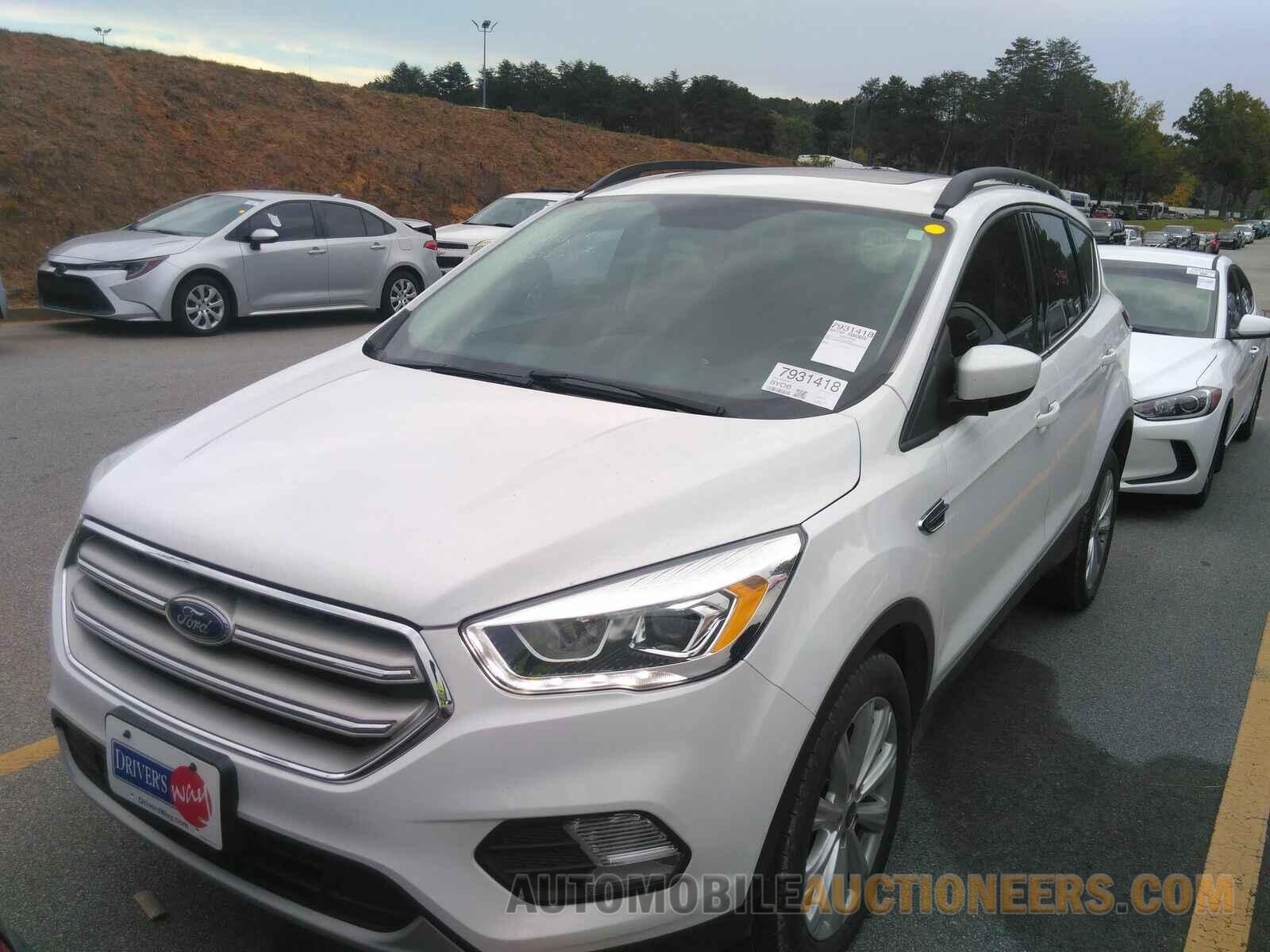 1FMCU0HD4KUA94514 Ford Escape 2019