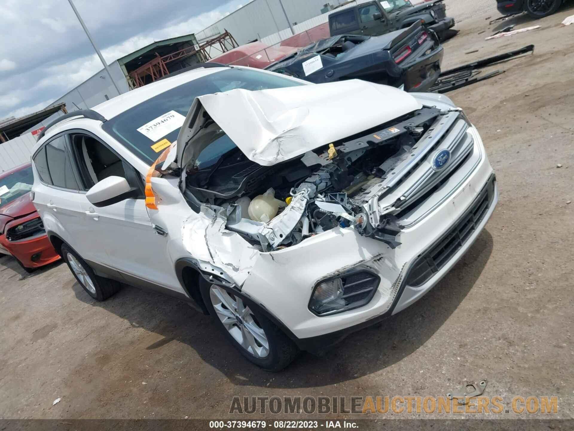 1FMCU0HD5JUB09763 FORD ESCAPE 2018