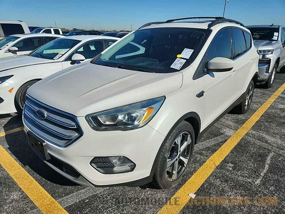 1FMCU0HD6JUB24451 Ford Escape 2018