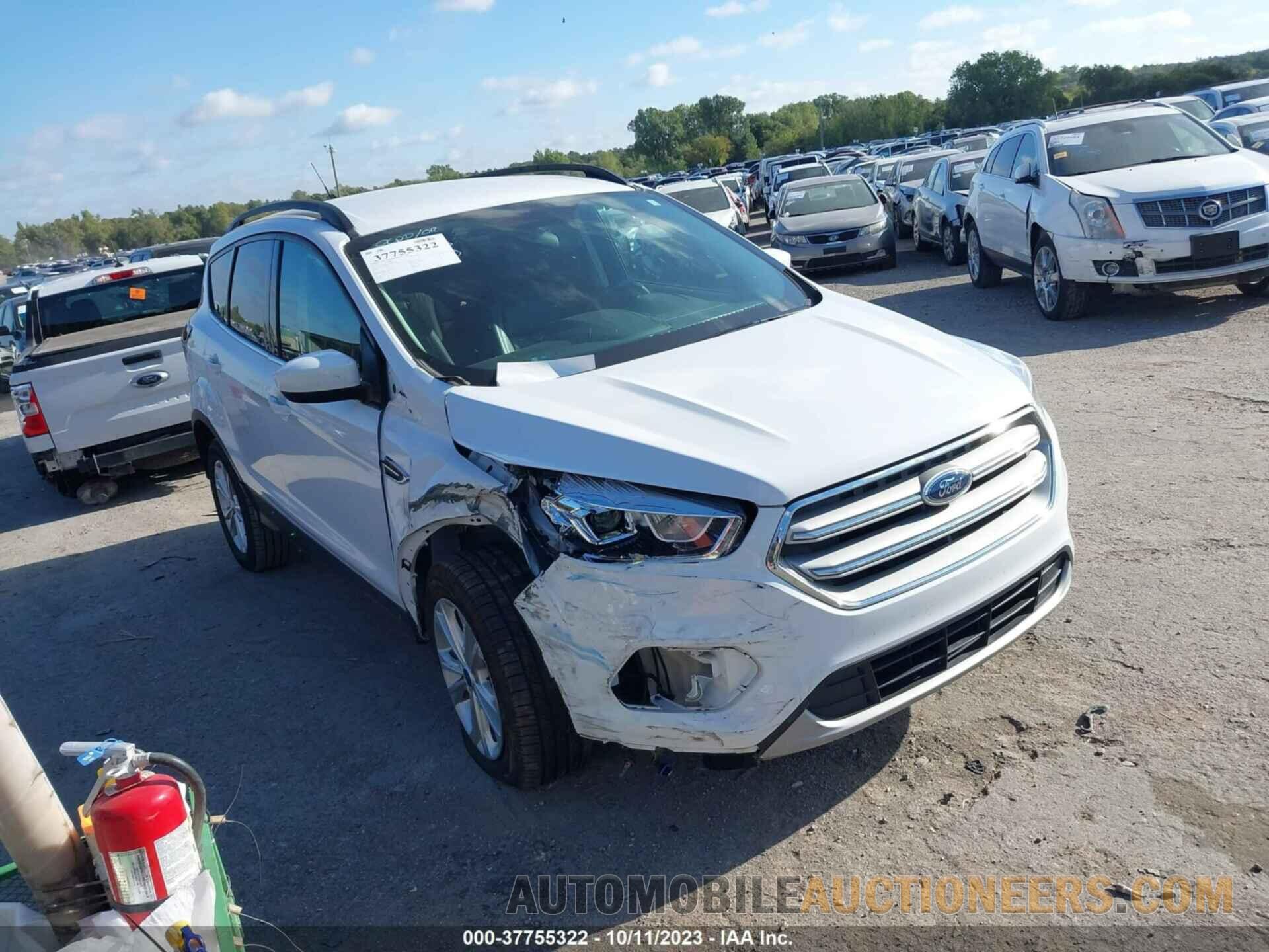 1FMCU0HD6KUB01043 FORD ESCAPE 2019