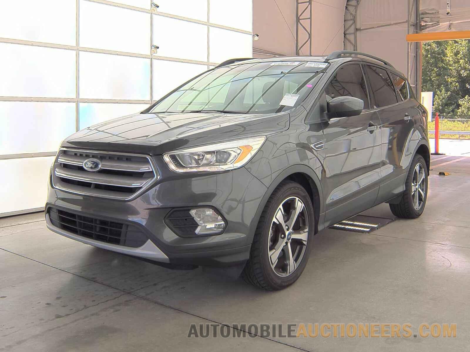 1FMCU0HD7JUA79133 Ford Escape 2018