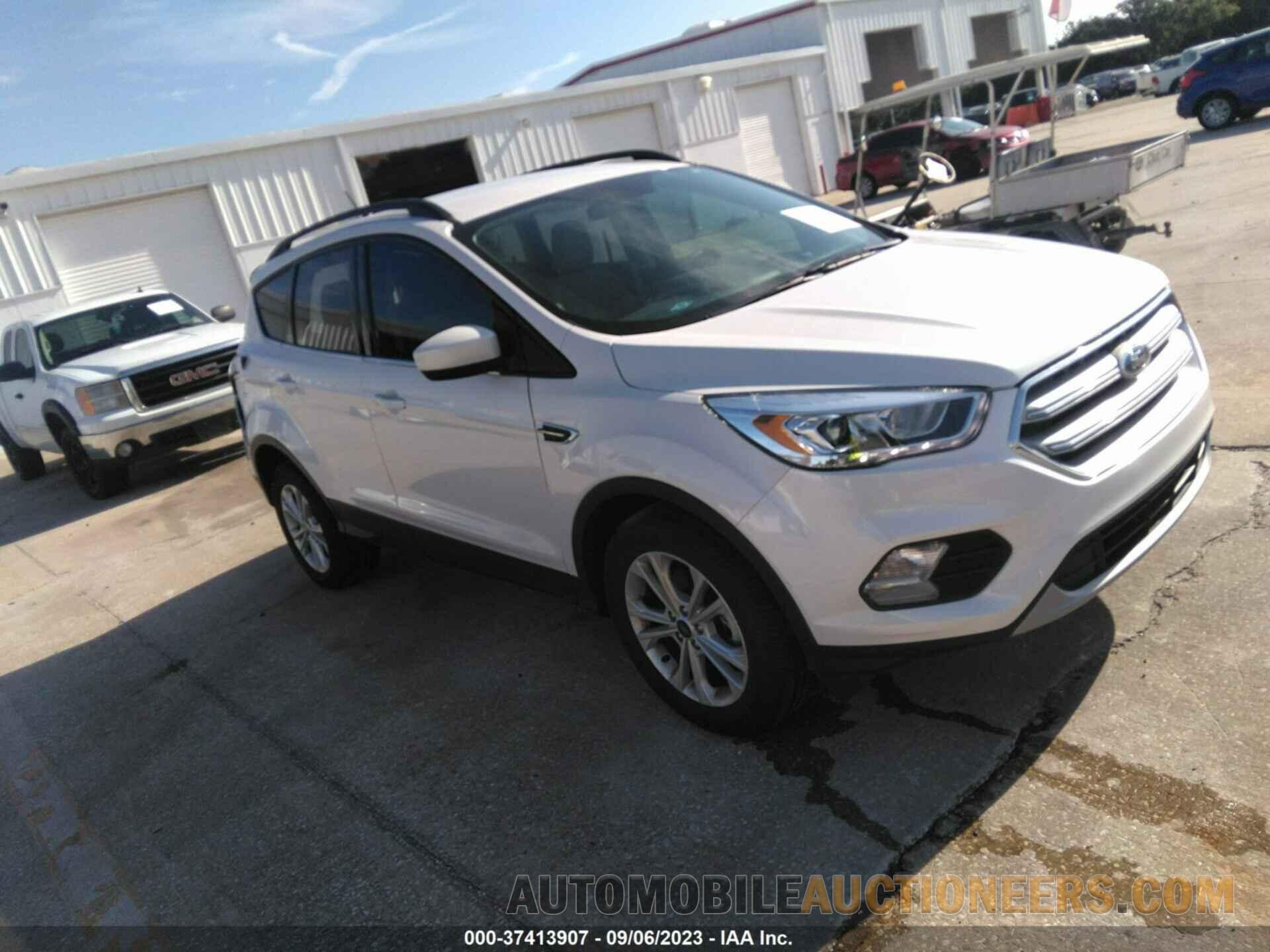 1FMCU0HD8JUB20742 FORD ESCAPE 2018