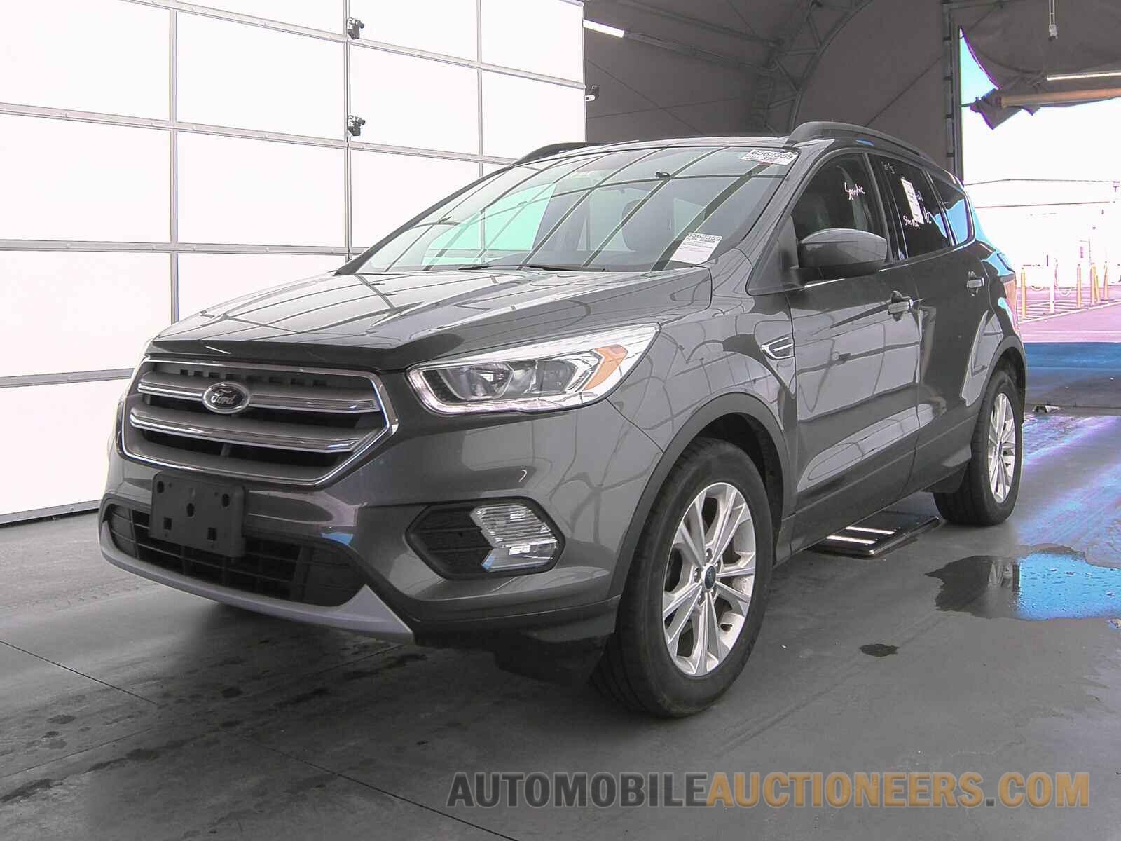 1FMCU0HD8JUC55400 Ford Escape 2018