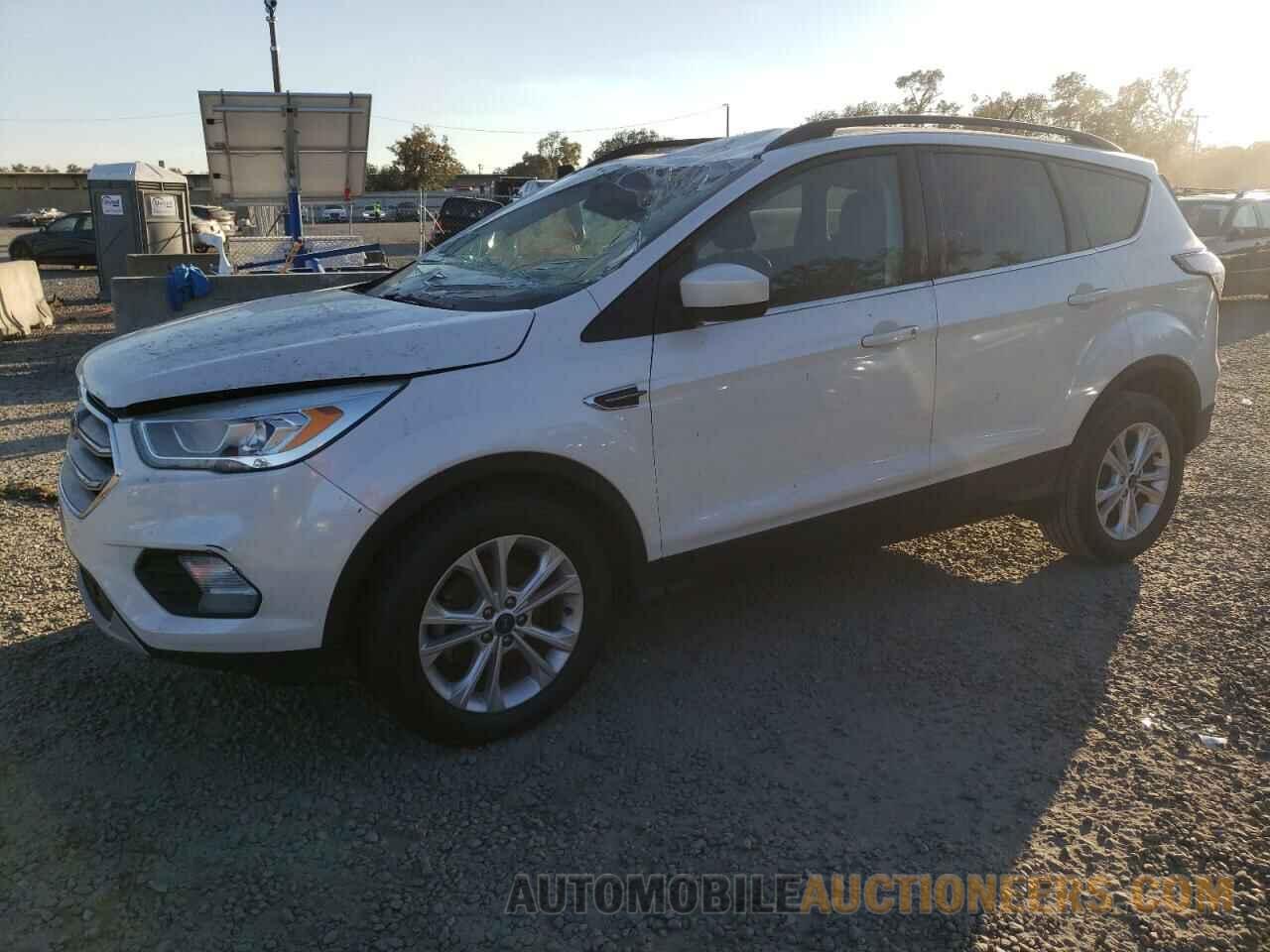 1FMCU0HD9JUA17720 FORD ESCAPE 2018