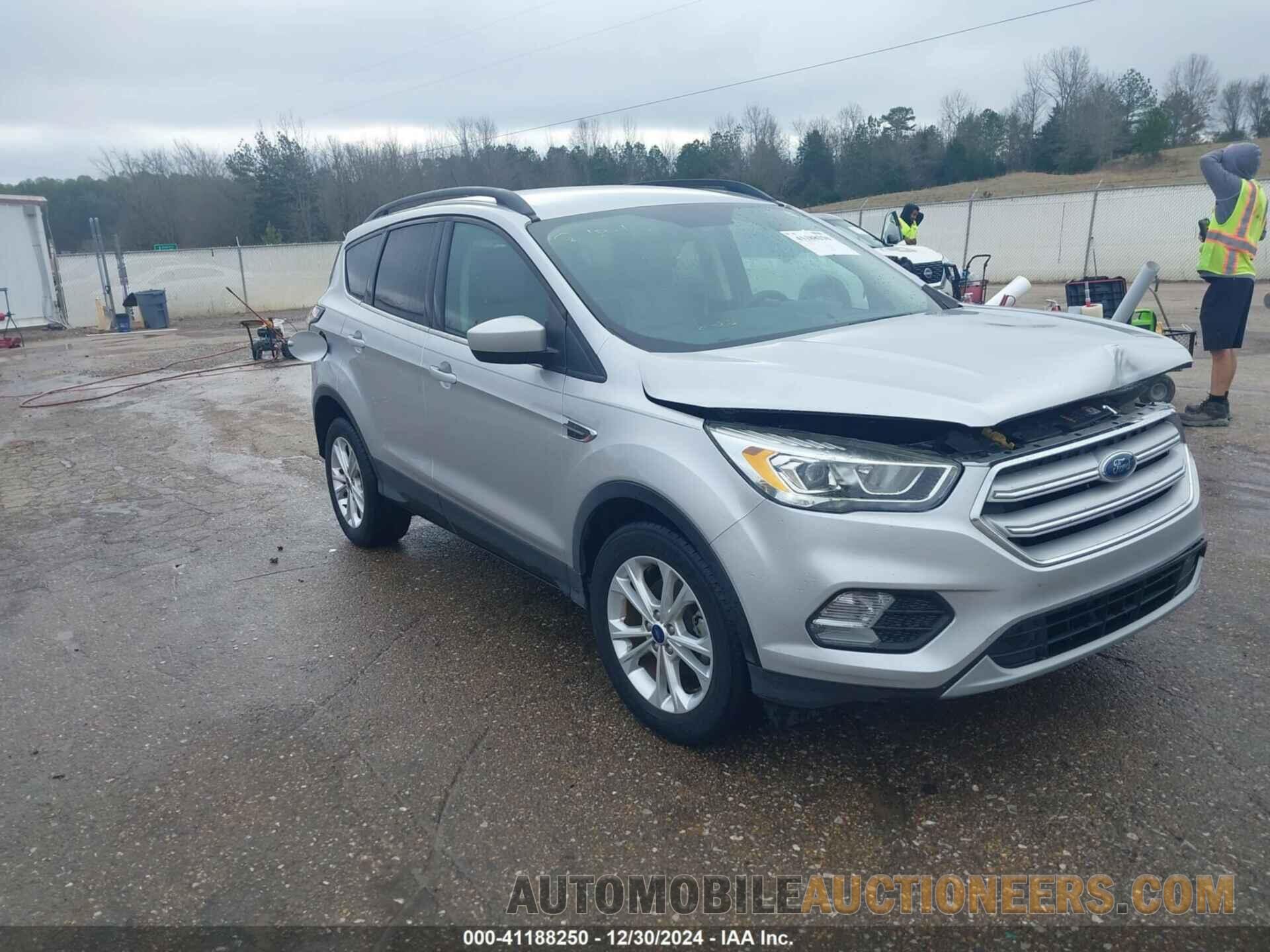 1FMCU0HD9JUB04484 FORD ESCAPE 2018