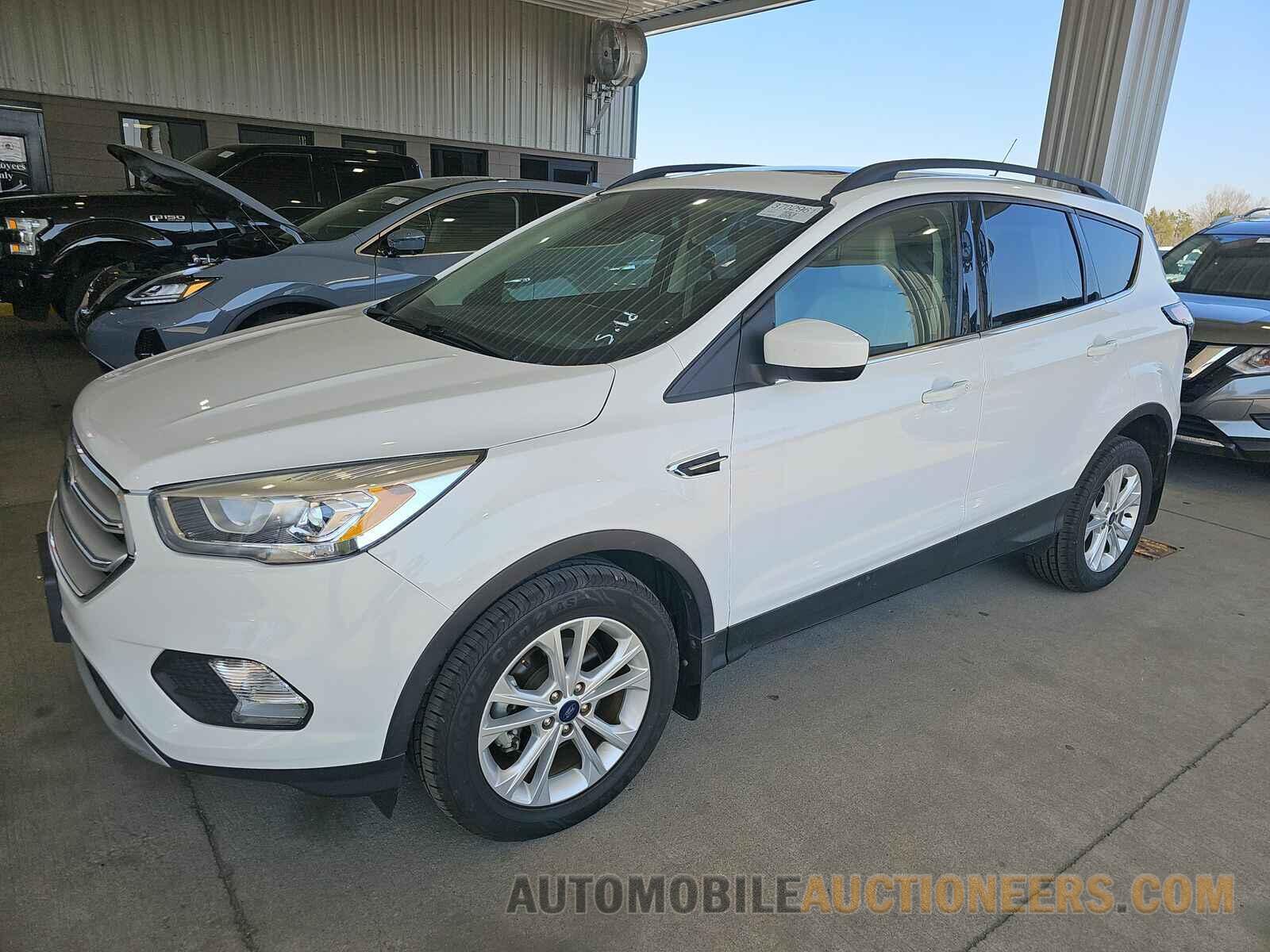 1FMCU0HD9JUB85602 Ford Escape 2018