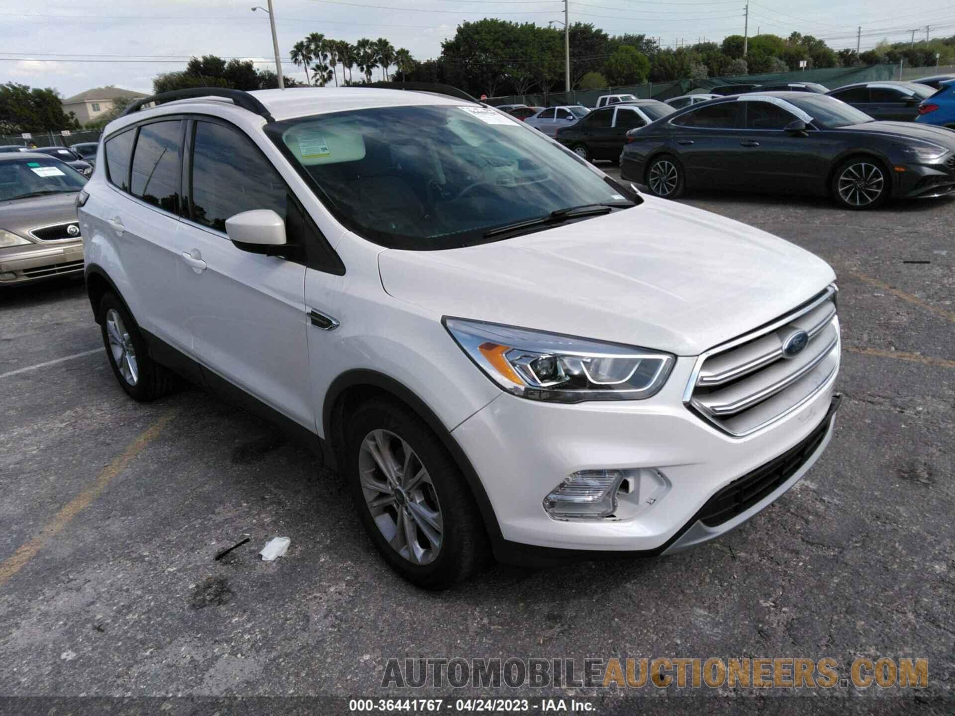 1FMCU0HDXJUA71284 FORD ESCAPE 2018