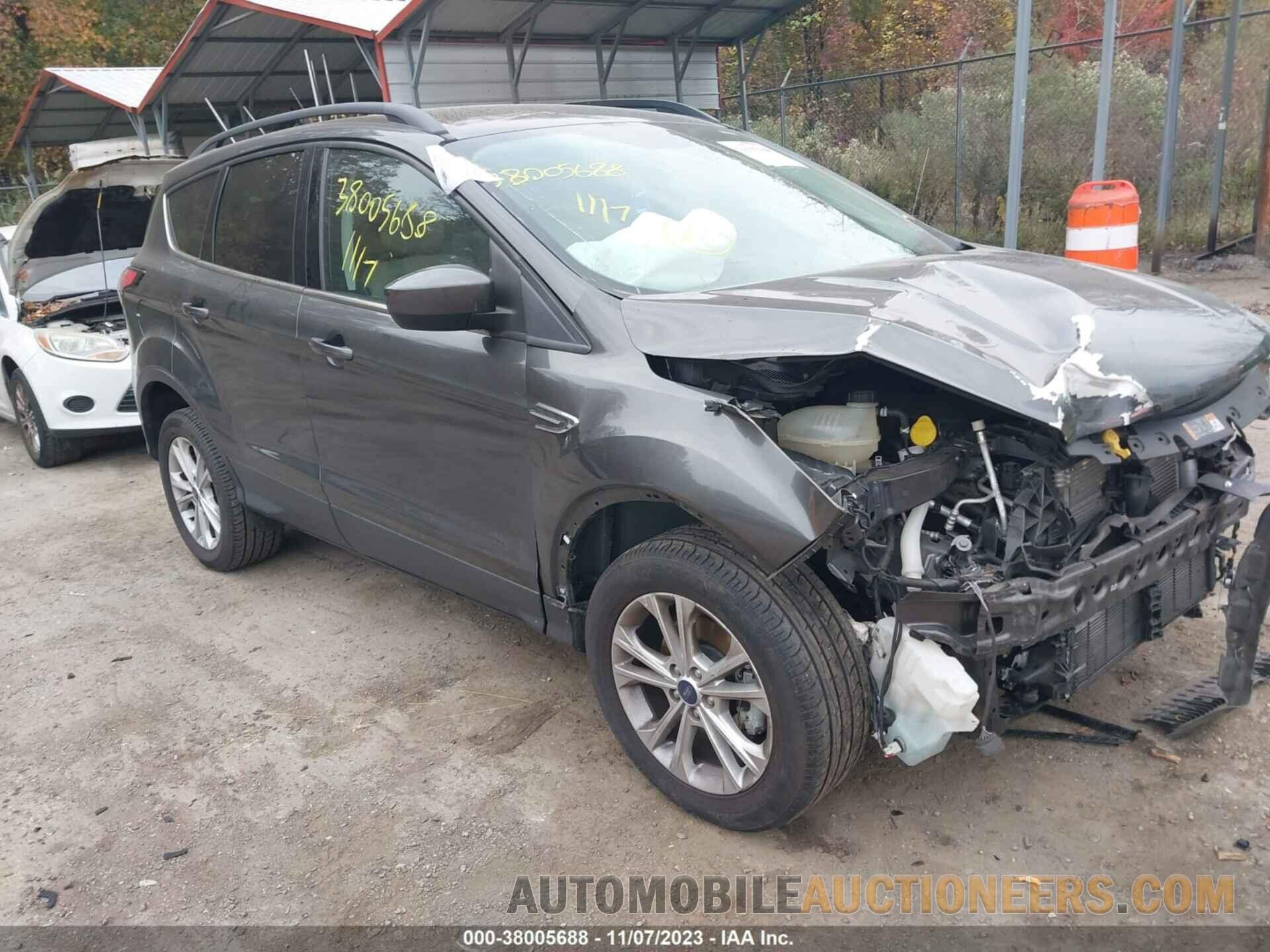 1FMCU0HDXJUB95927 FORD ESCAPE 2018