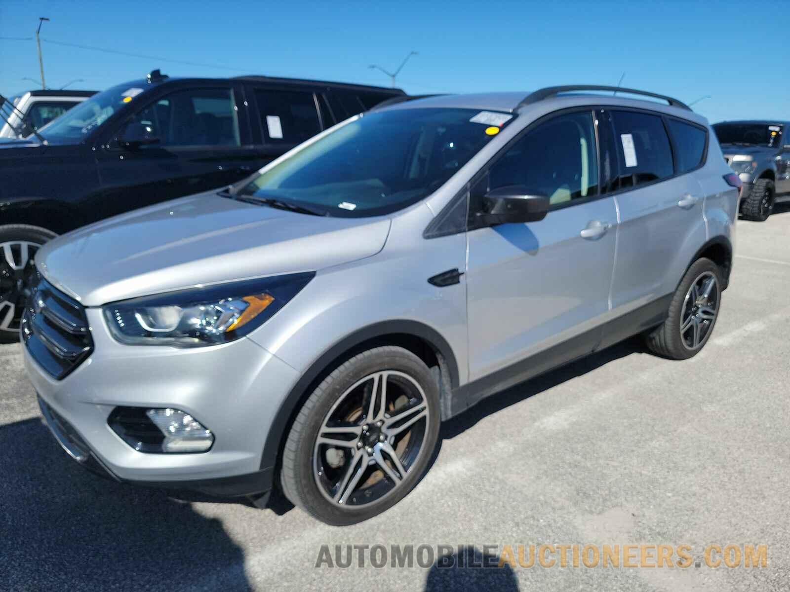 1FMCU0HDXKUC46389 Ford Escape 2019