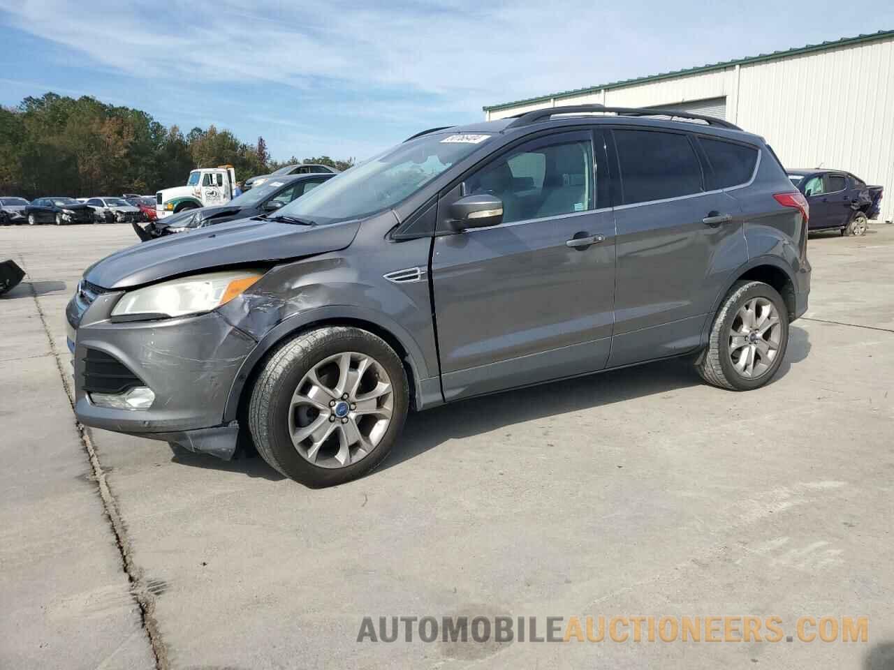 1FMCU0HX1DUA90823 FORD ESCAPE 2013