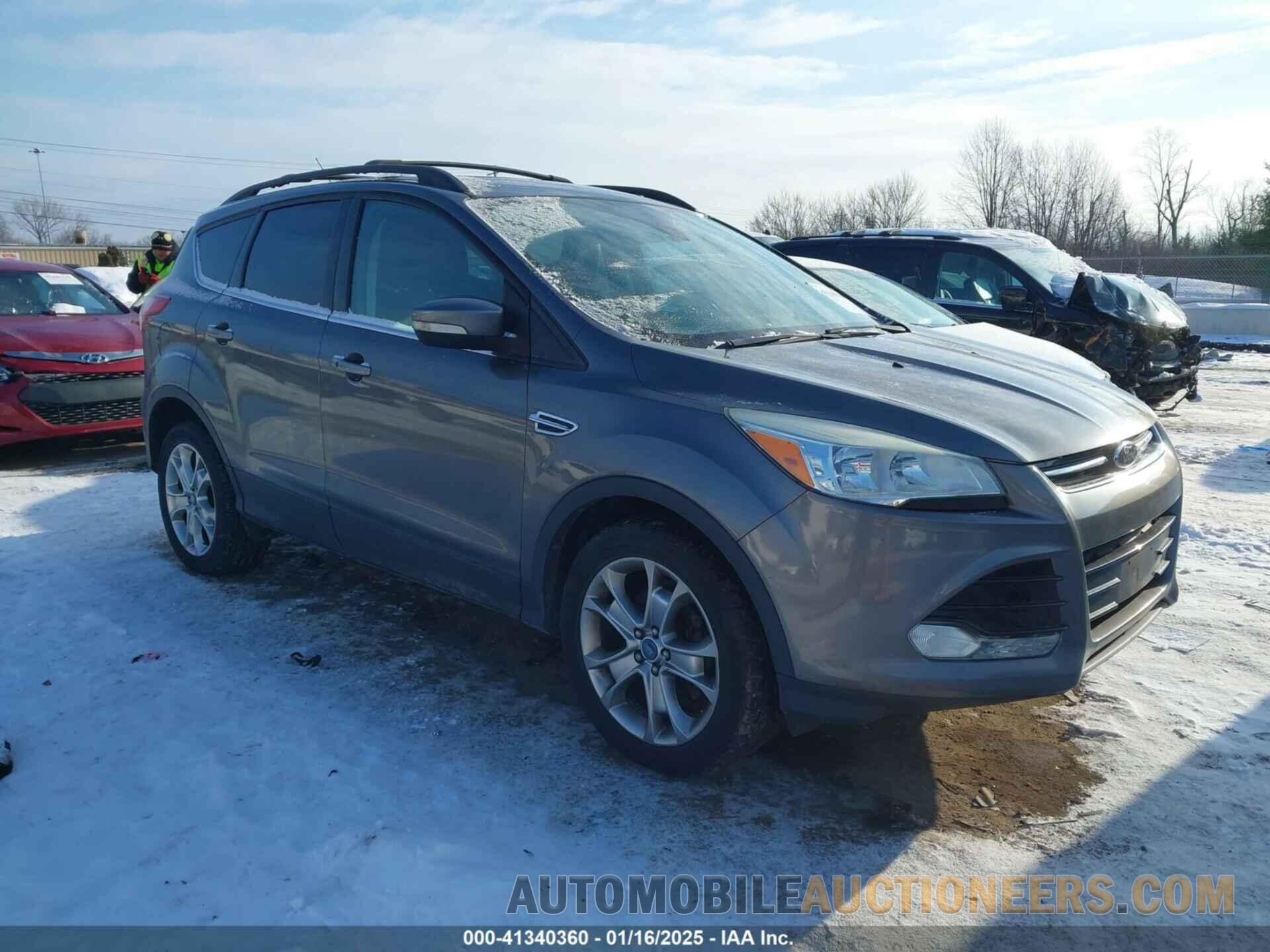 1FMCU0HX8DUC22783 FORD ESCAPE 2013