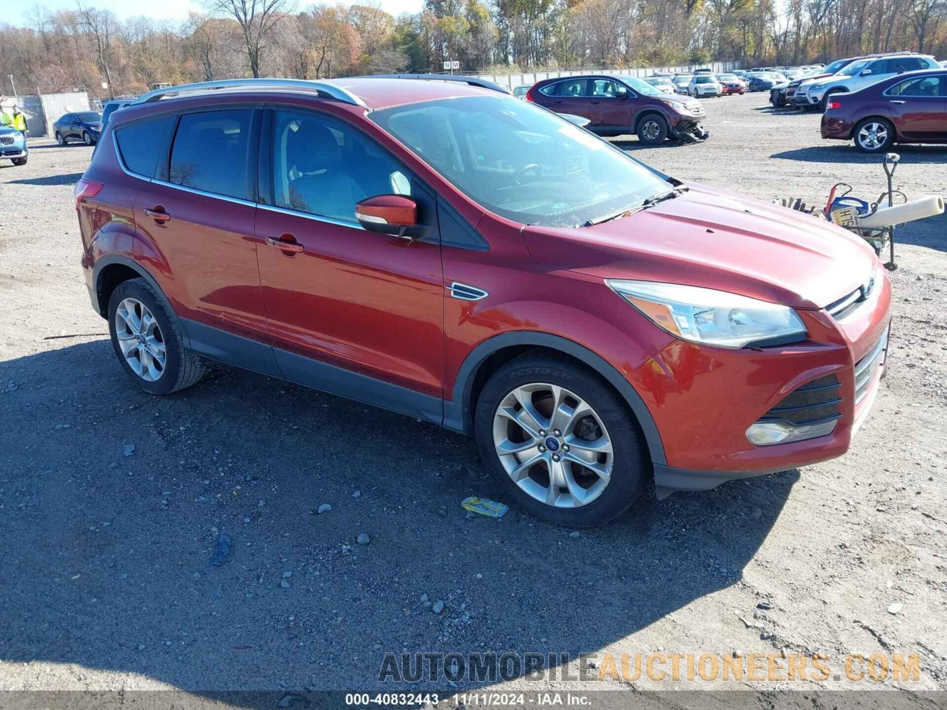 1FMCU0J90EUD13477 FORD ESCAPE 2014