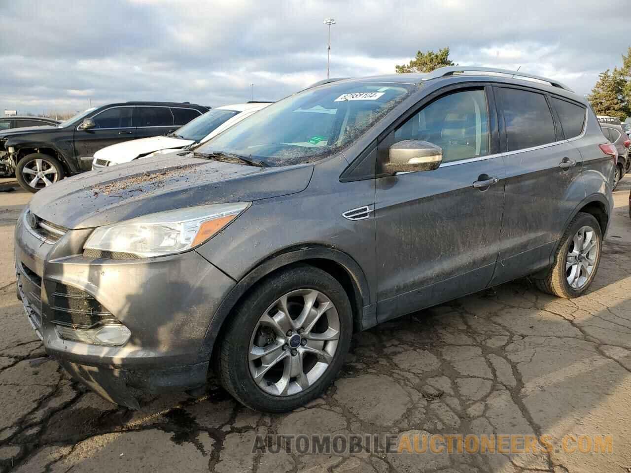 1FMCU0J90EUE22974 FORD ESCAPE 2014