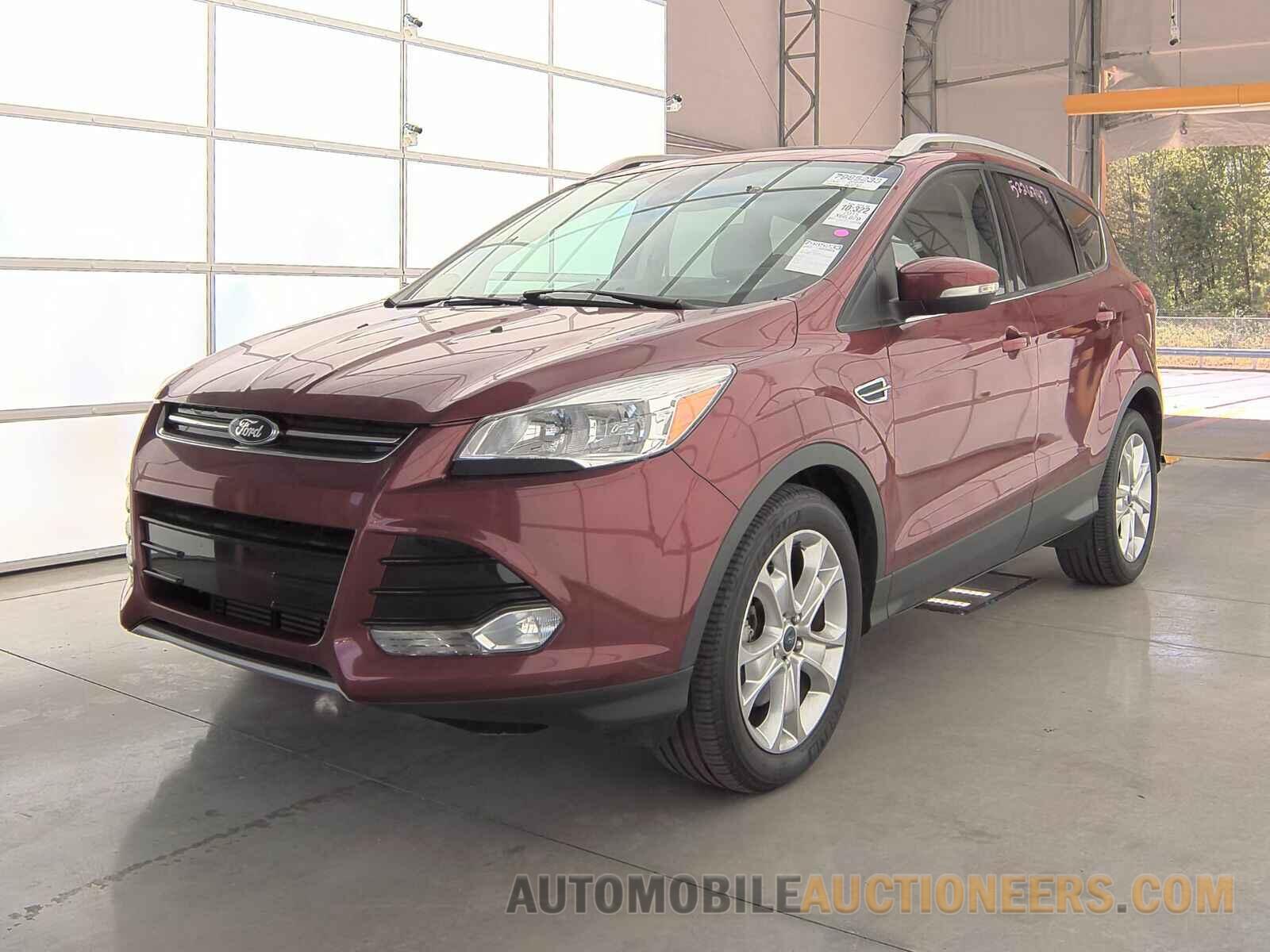 1FMCU0J90FUB24555 Ford Escape 2015