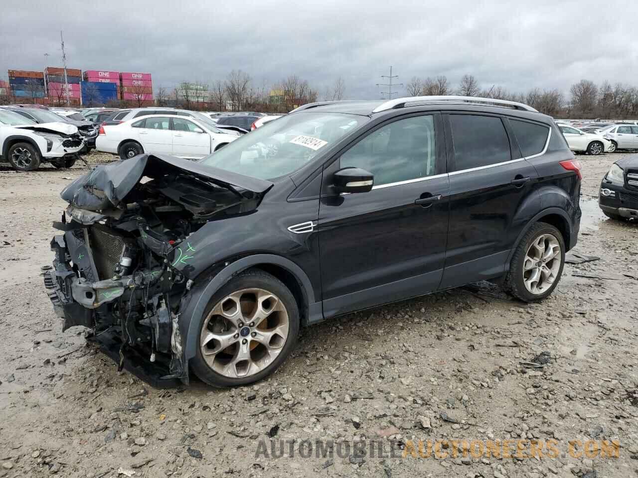 1FMCU0J90FUB91513 FORD ESCAPE 2015