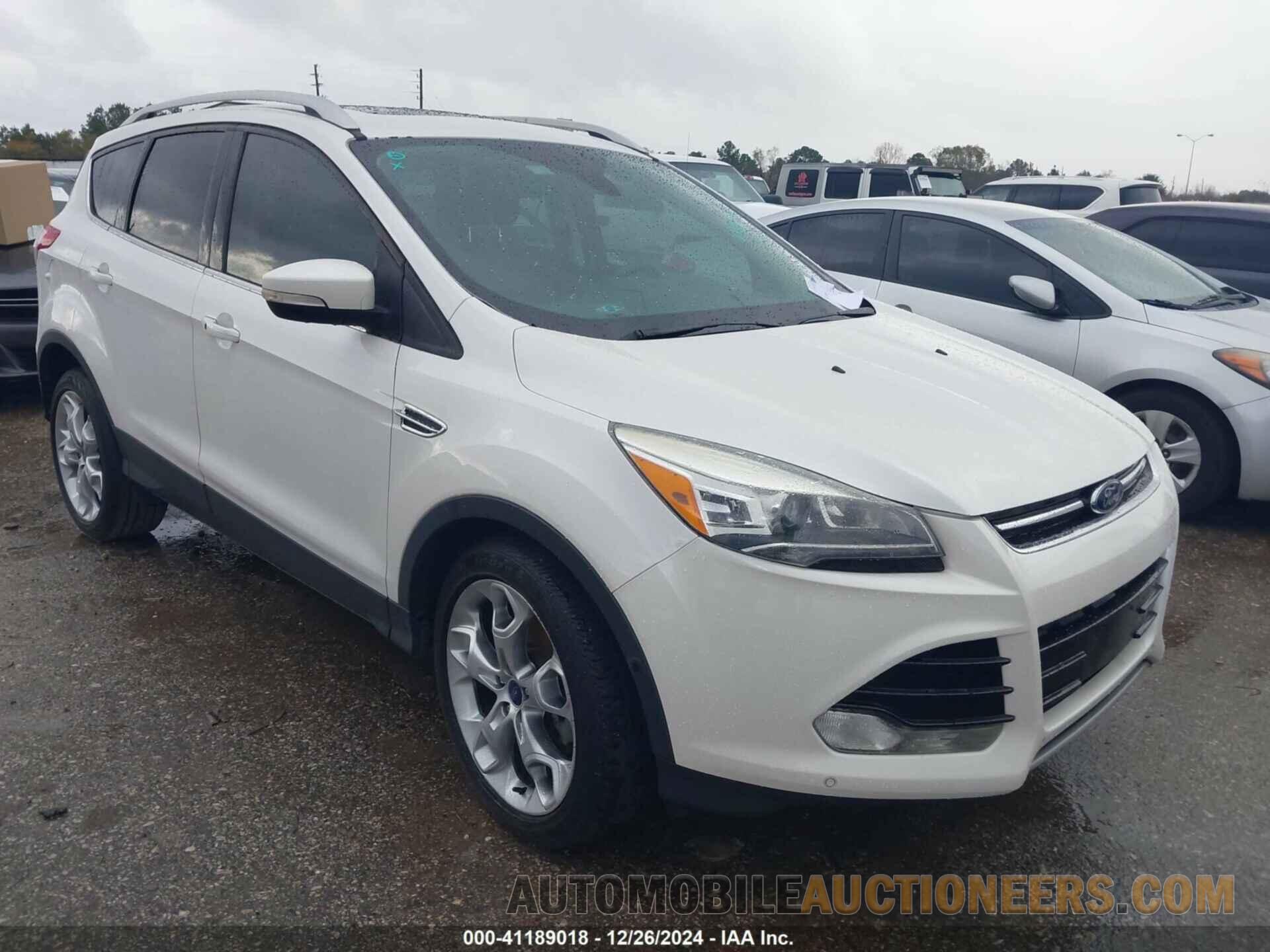 1FMCU0J90GUB06834 FORD ESCAPE 2016