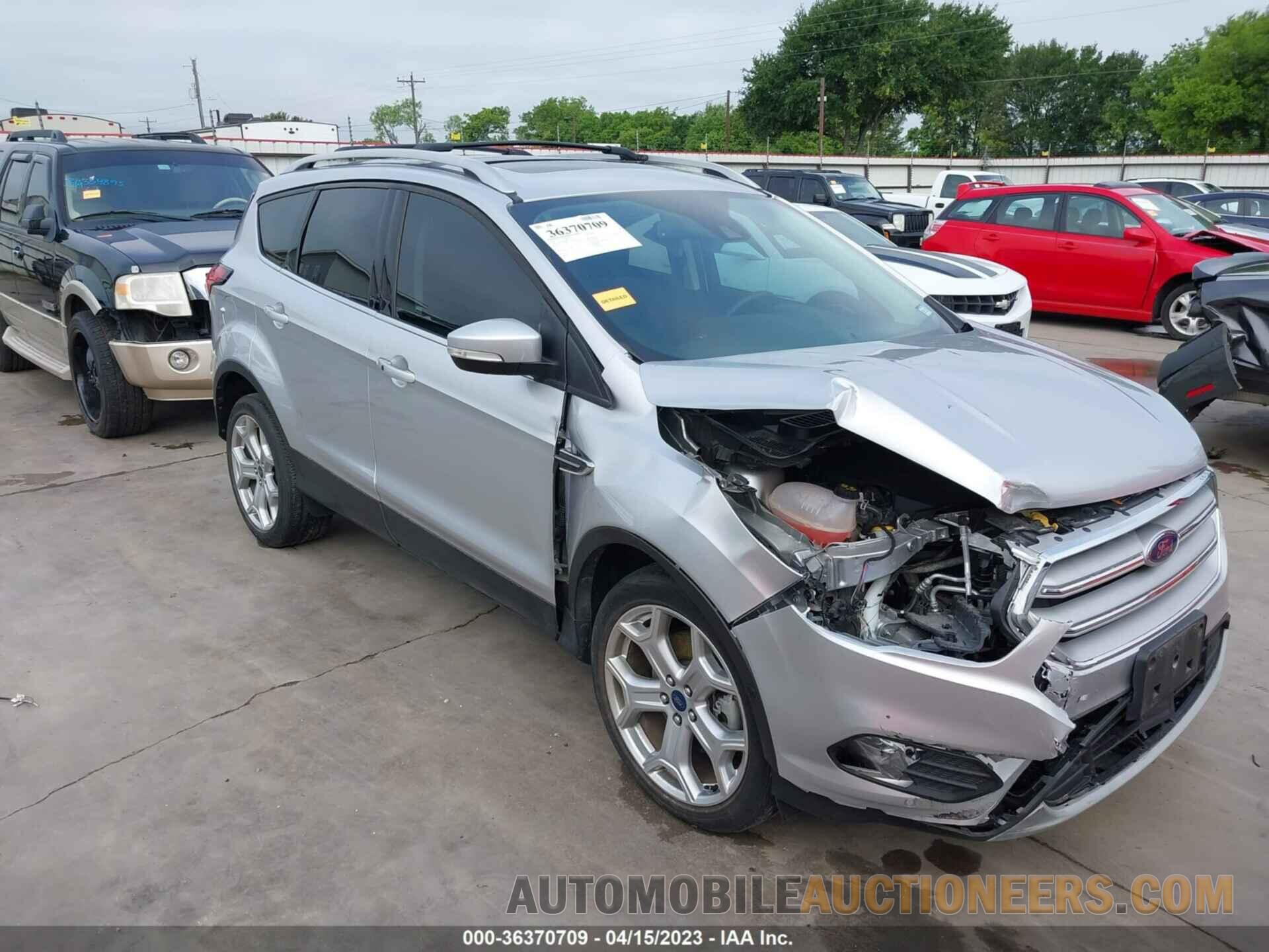 1FMCU0J90KUC56760 FORD ESCAPE 2019