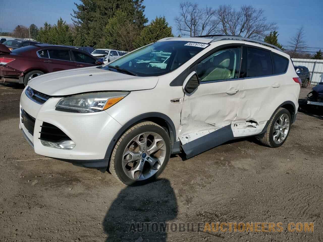 1FMCU0J91EUA35611 FORD ESCAPE 2014