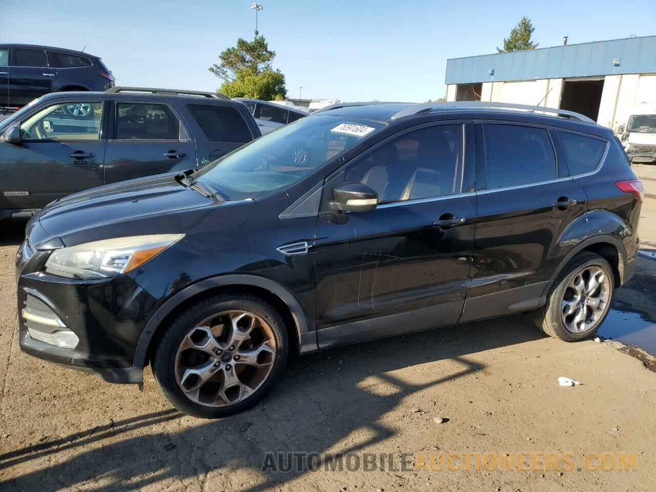 1FMCU0J91FUB71013 FORD ESCAPE 2015