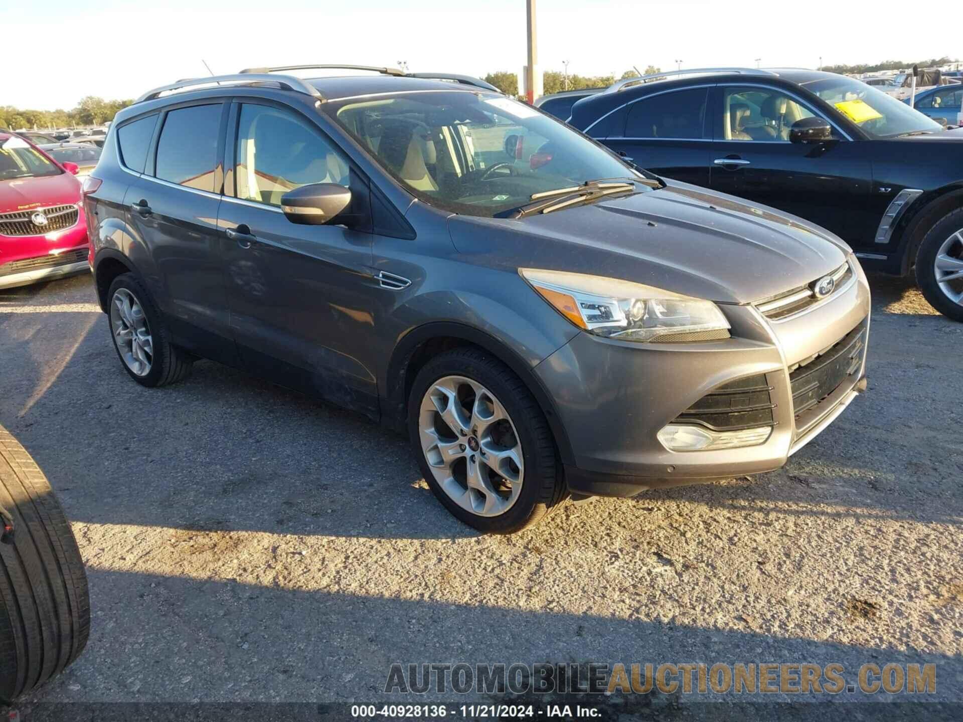 1FMCU0J92EUB12647 FORD ESCAPE 2014