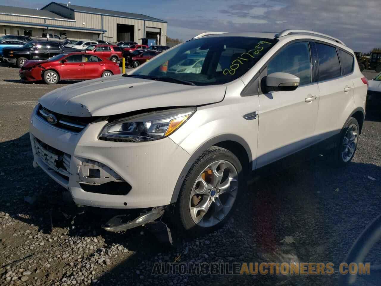 1FMCU0J92GUA07271 FORD ESCAPE 2016