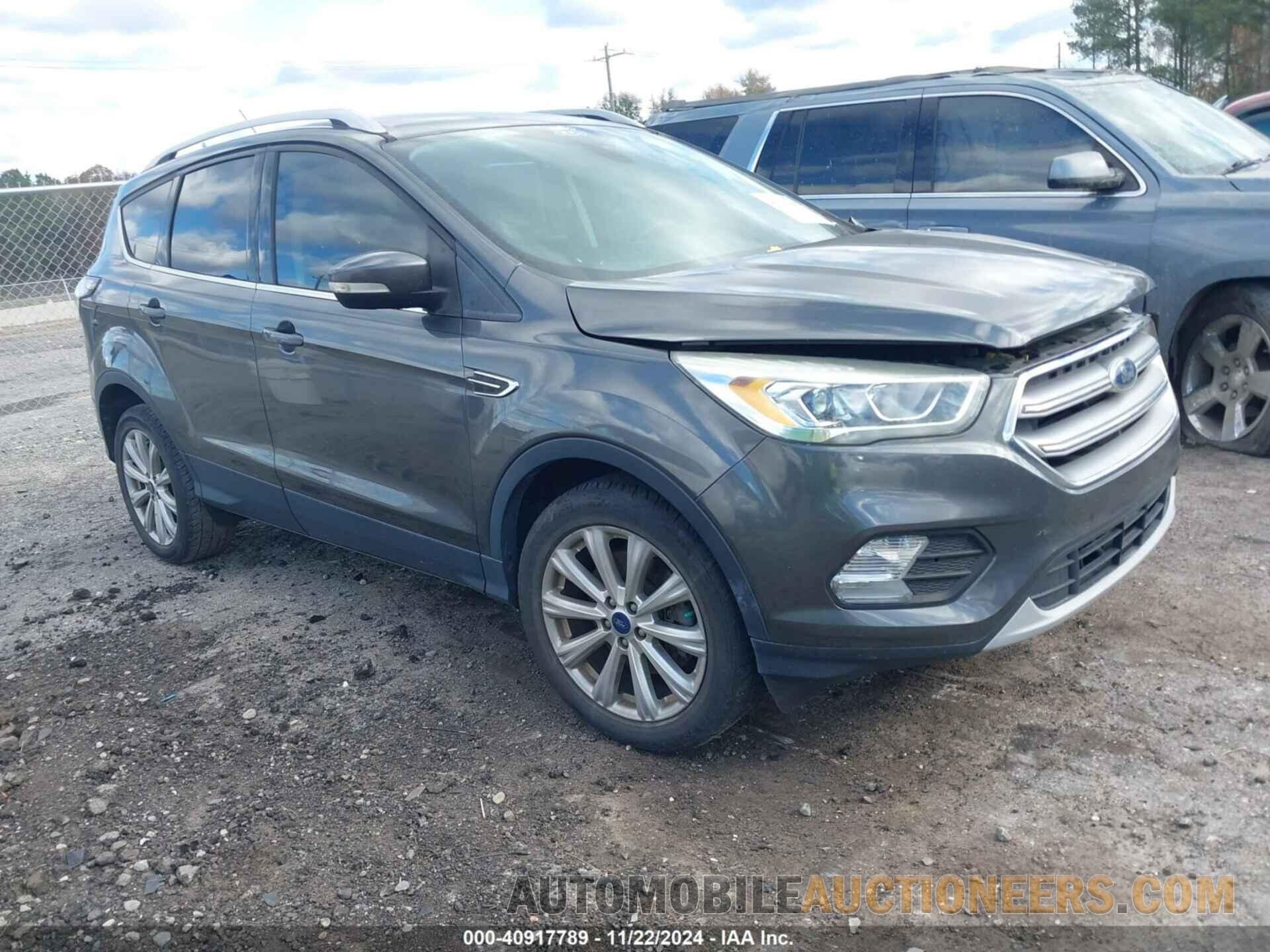 1FMCU0J92HUC13269 FORD ESCAPE 2017