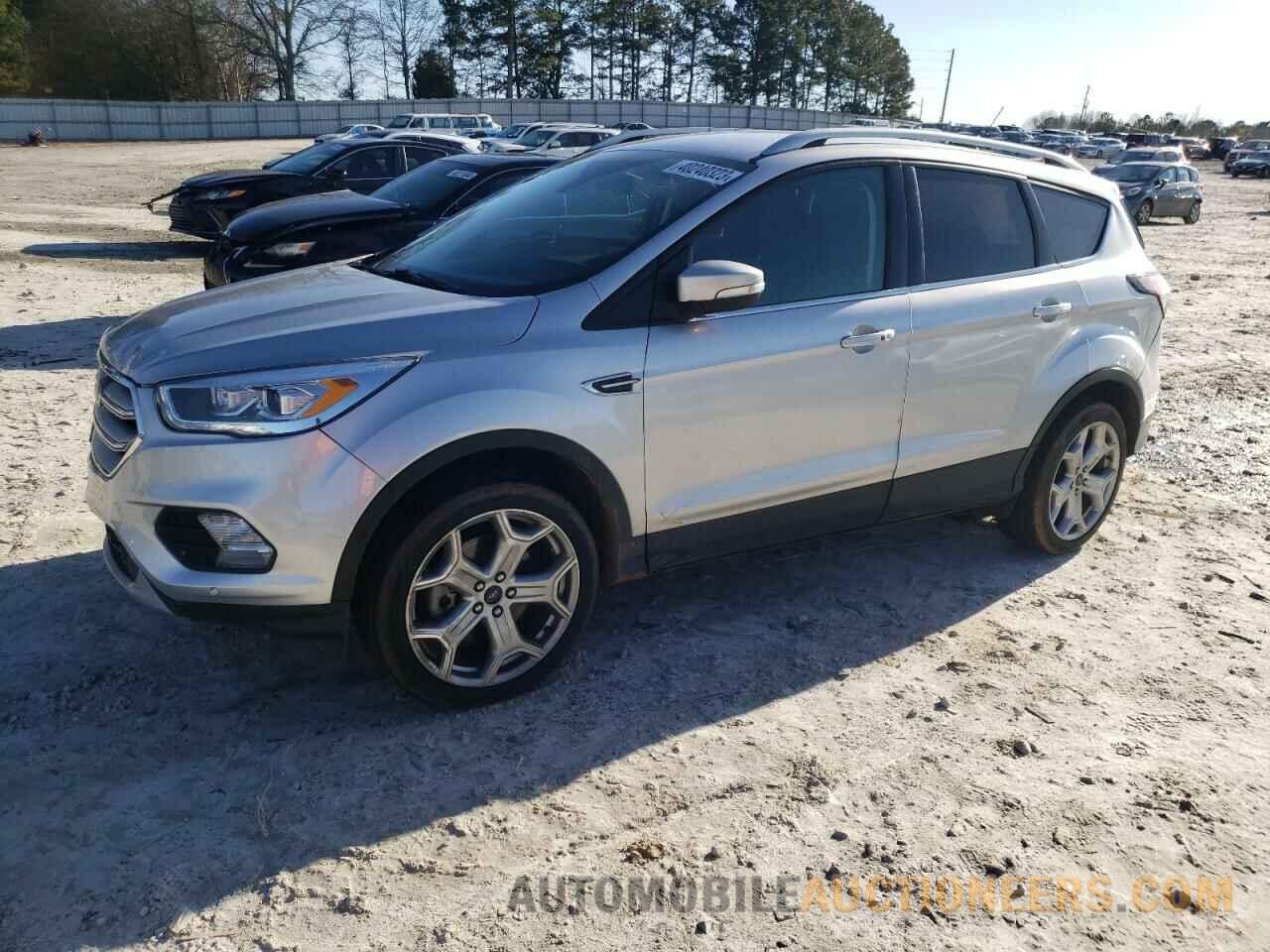 1FMCU0J92JUB81848 FORD ESCAPE 2018