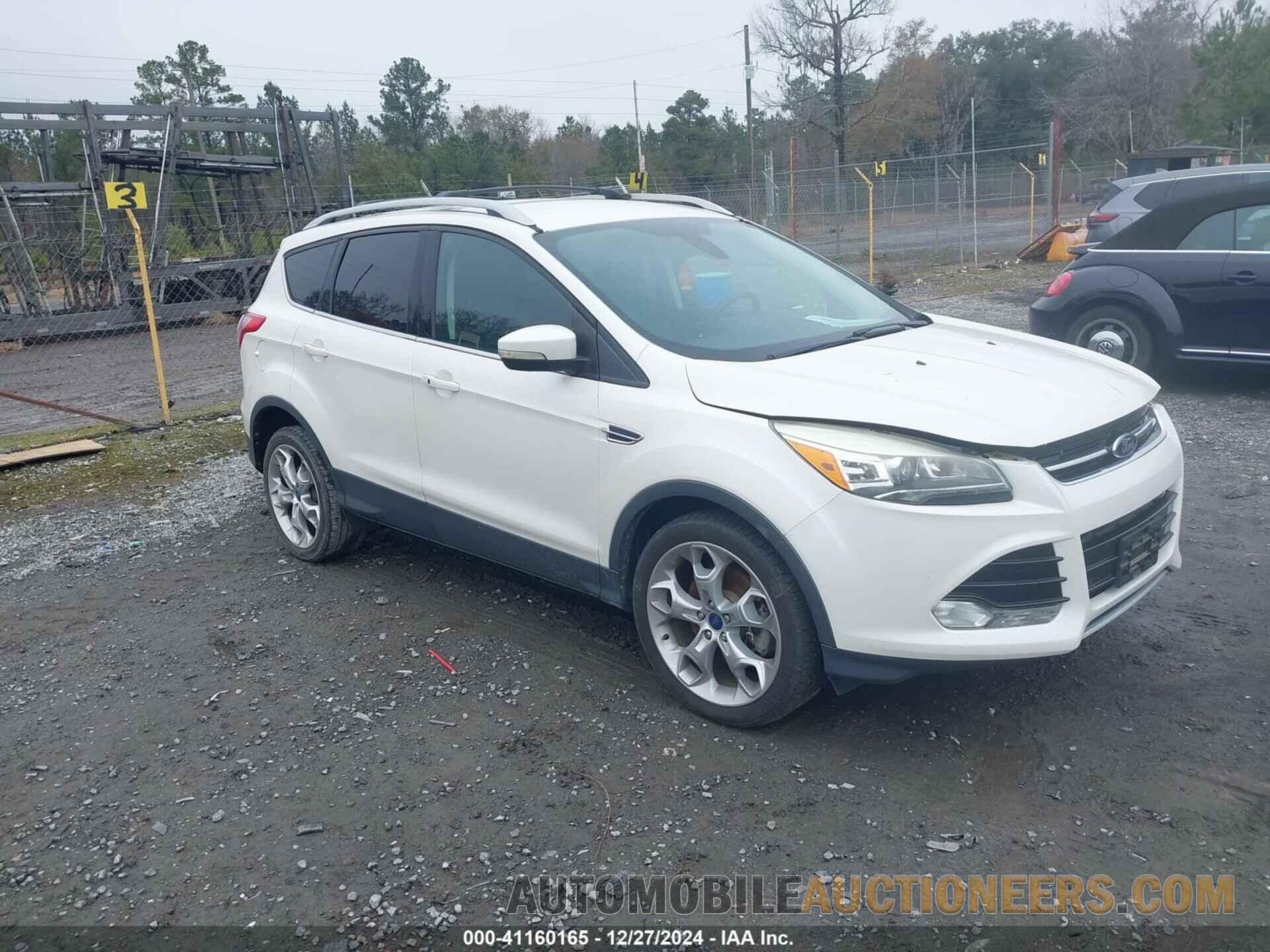 1FMCU0J93DUD95168 FORD ESCAPE 2013