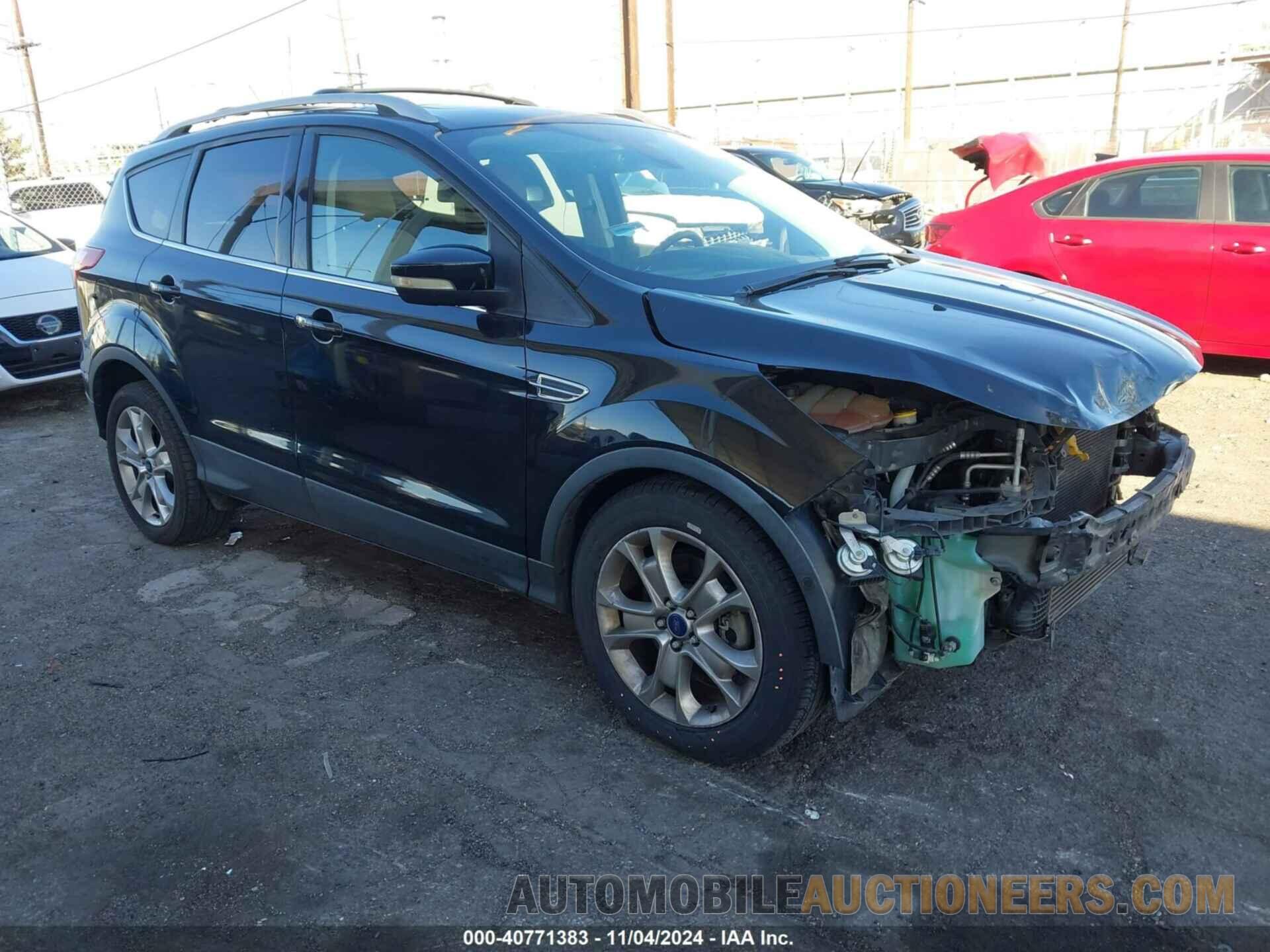 1FMCU0J93FUA17788 FORD ESCAPE 2015