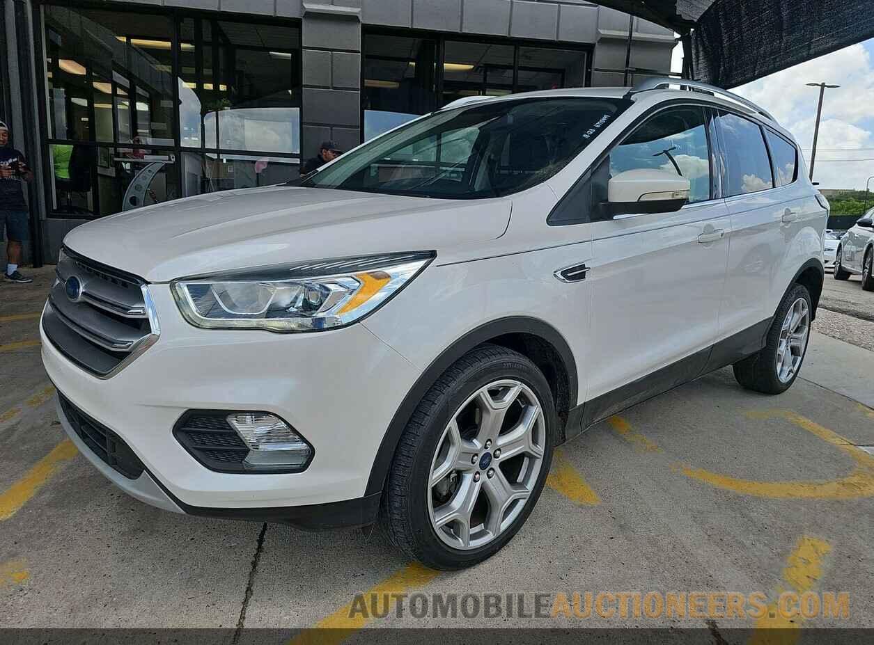 1FMCU0J93HUF06260 Ford Escape 2017