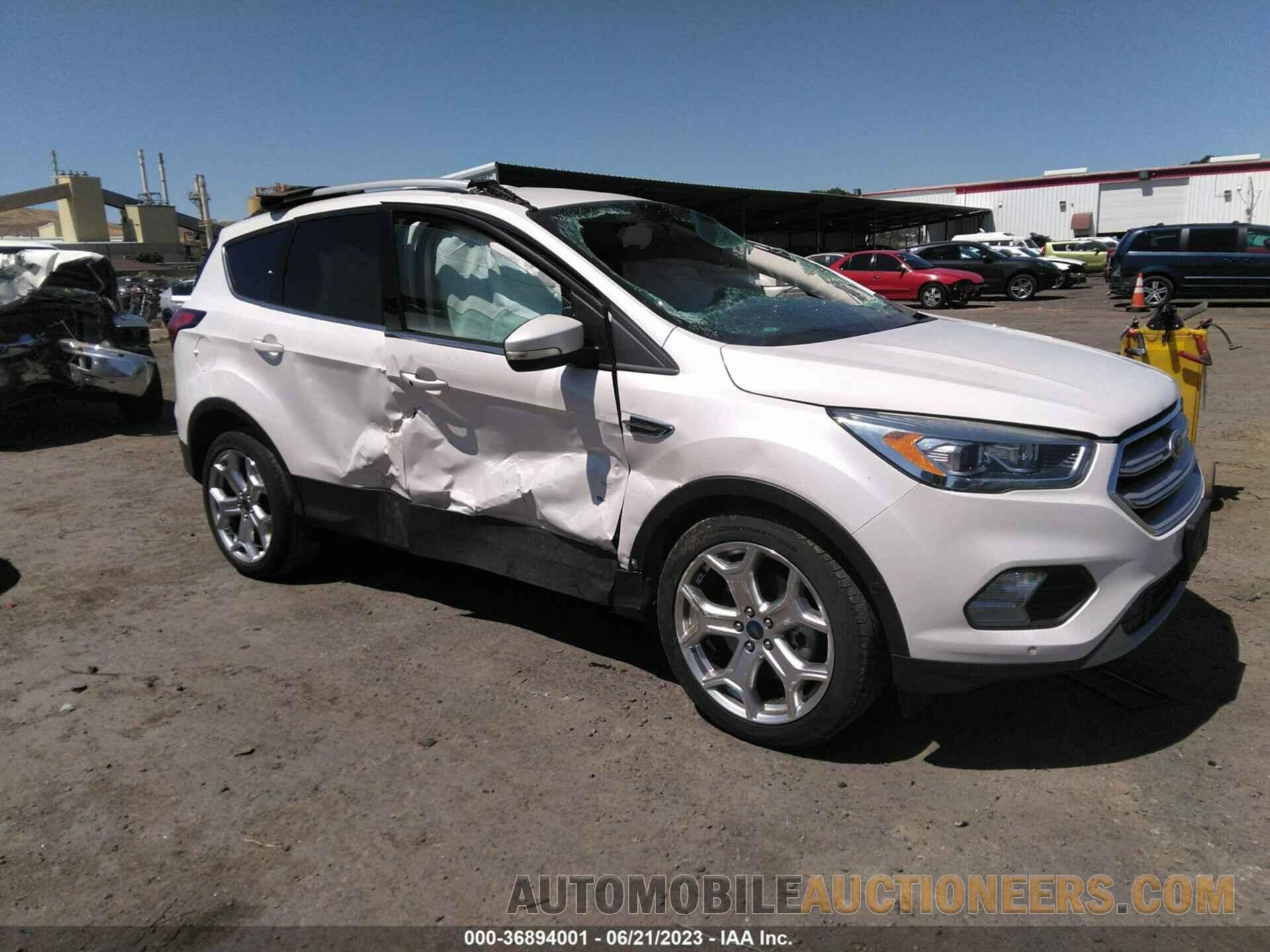 1FMCU0J93KUA56777 FORD ESCAPE 2019