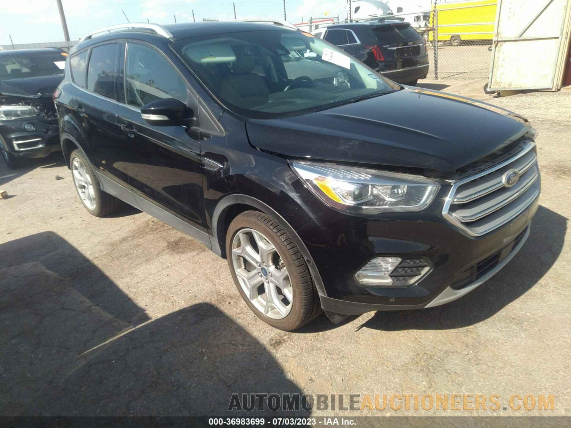 1FMCU0J93KUB07694 FORD ESCAPE 2019