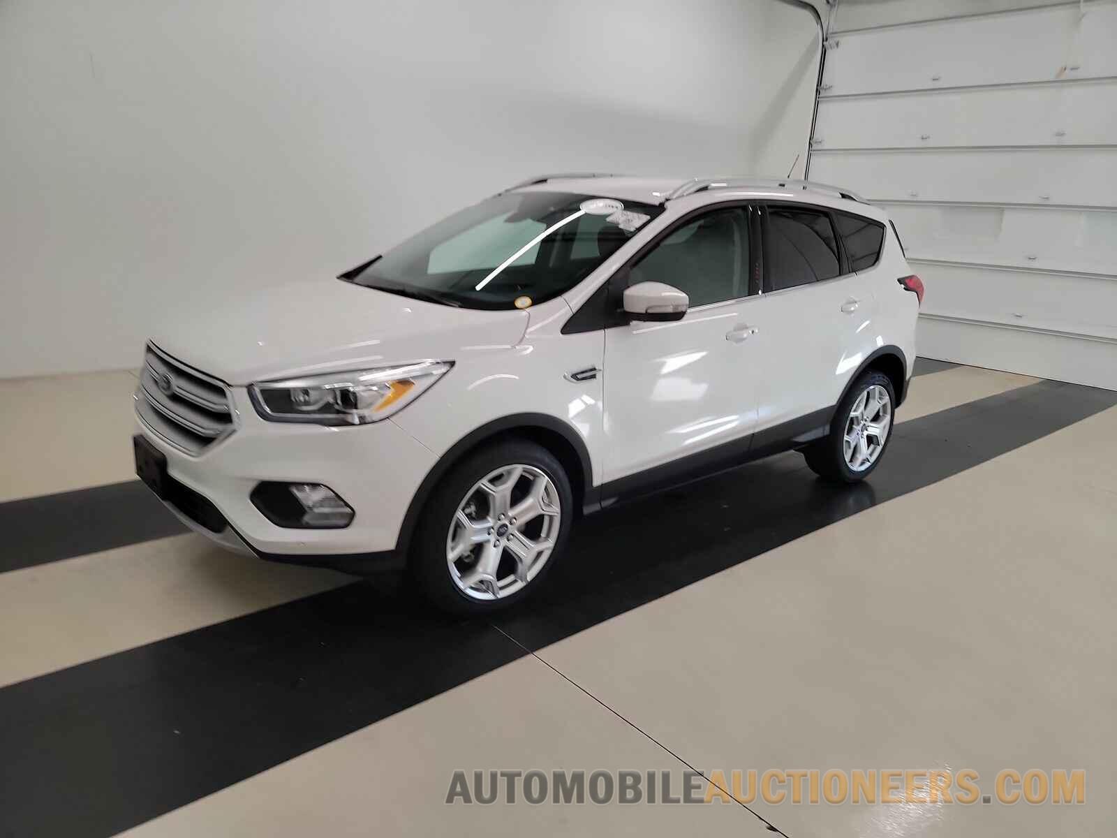 1FMCU0J93KUC57174 Ford Escape 2019