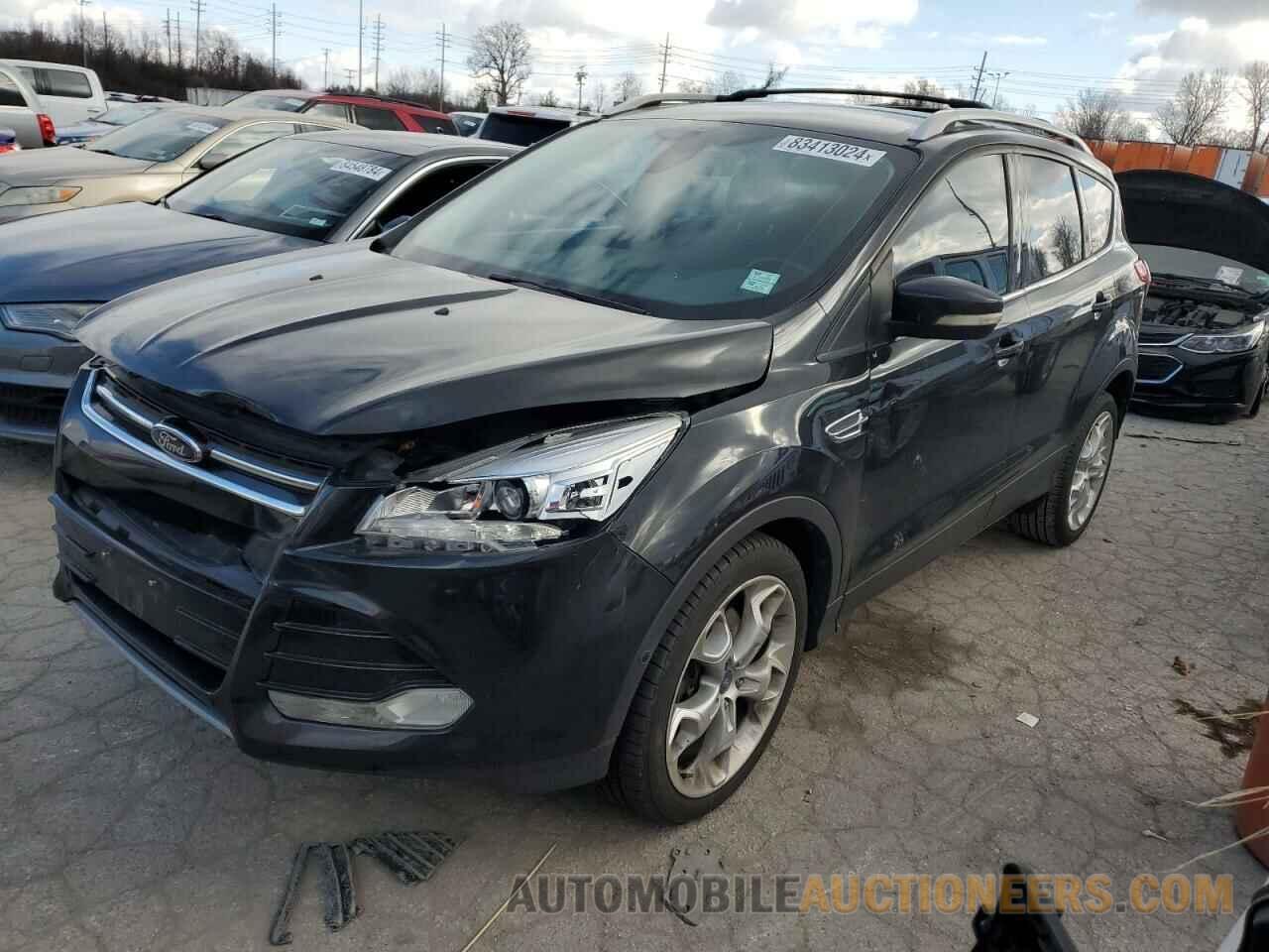 1FMCU0J94DUC13333 FORD ESCAPE 2013