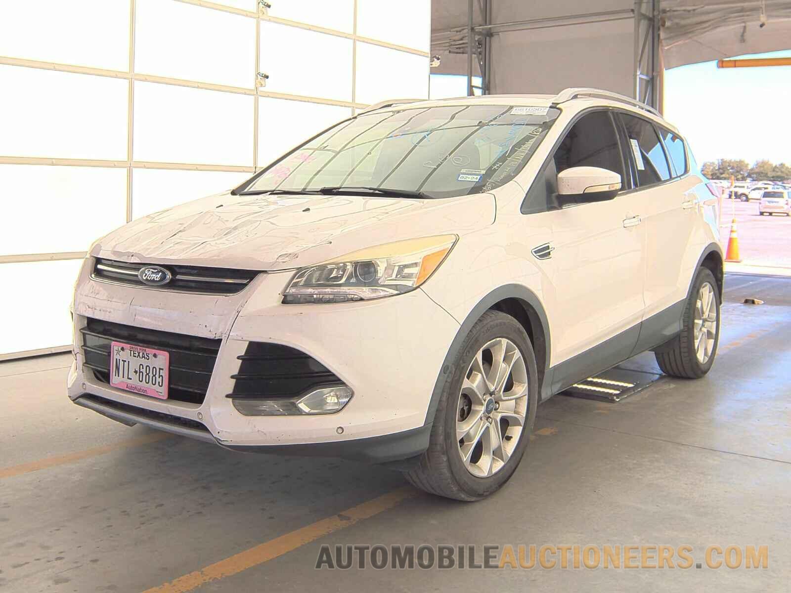 1FMCU0J94FUC59747 Ford Escape 2015