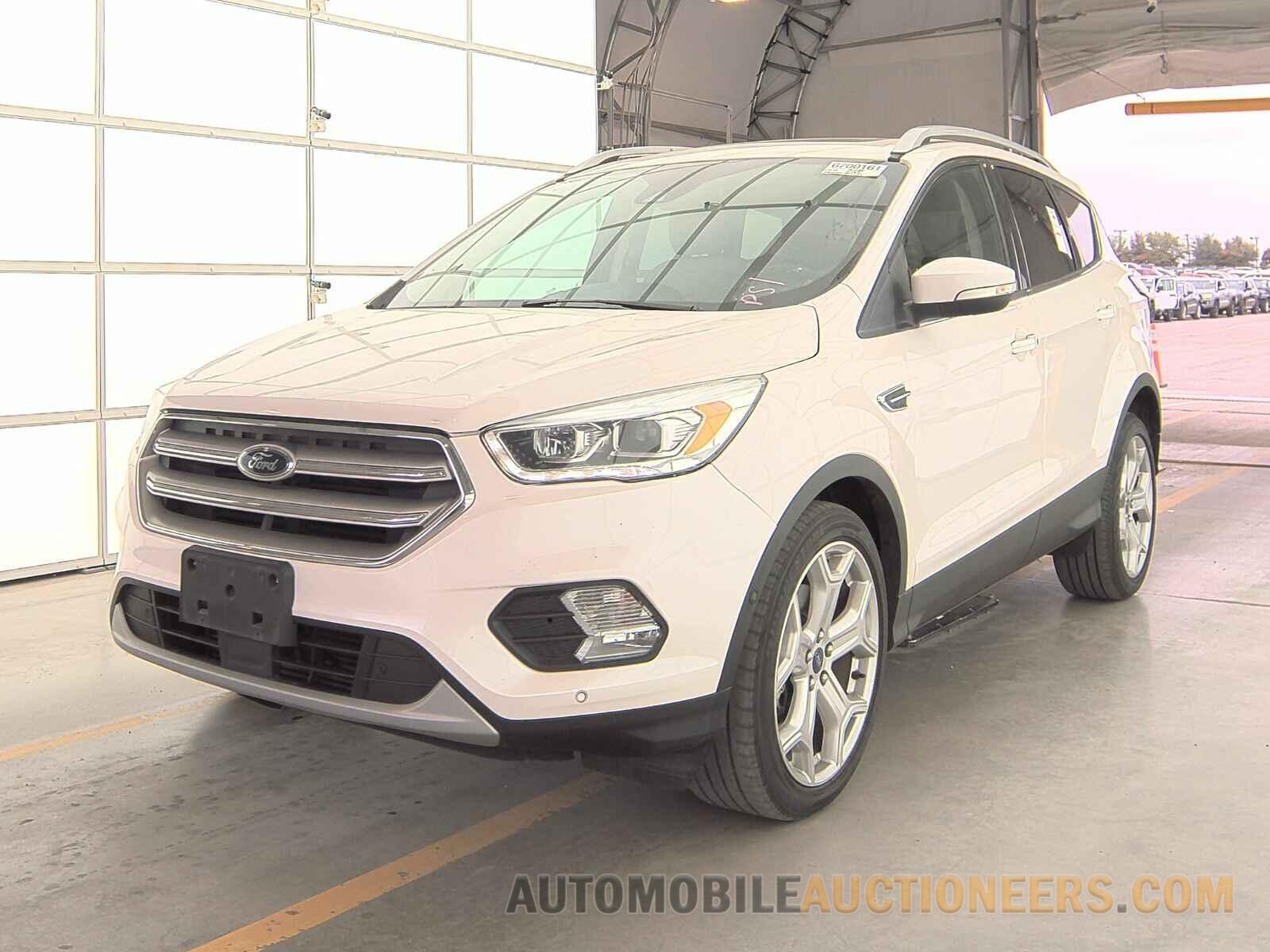 1FMCU0J94JUD03805 Ford Escape 2018