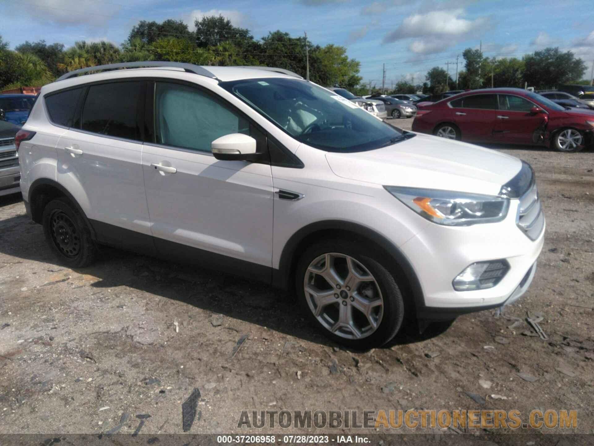 1FMCU0J94KUA23125 FORD ESCAPE 2019