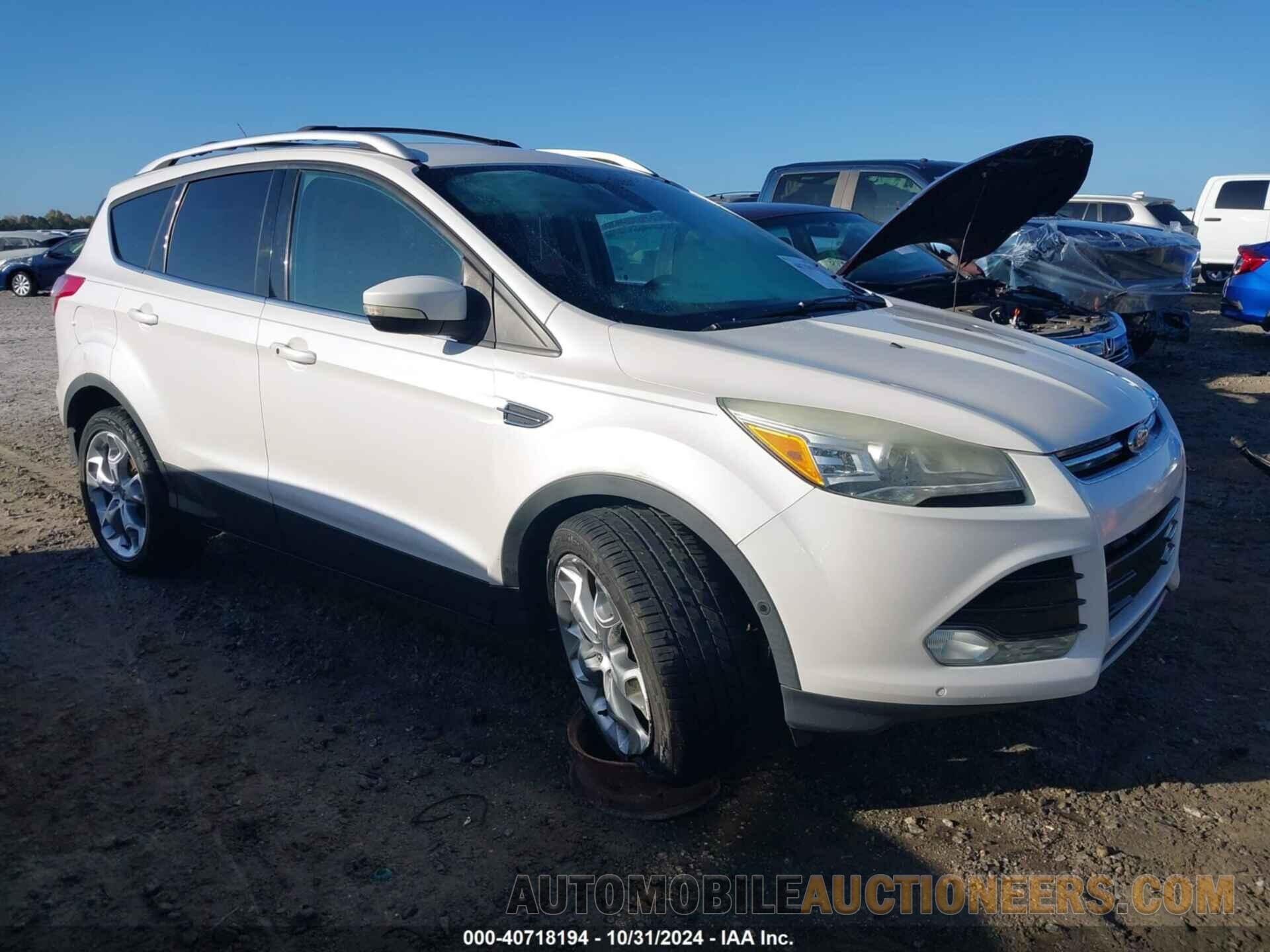 1FMCU0J95EUA67347 FORD ESCAPE 2014